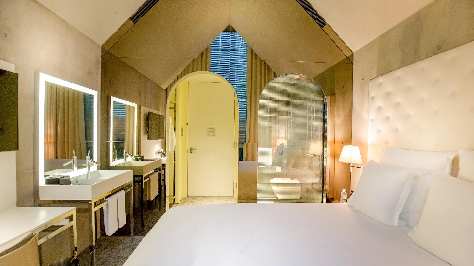 싱가포르 M 소셜 싱가포르 4성급 호텔 스위트룸