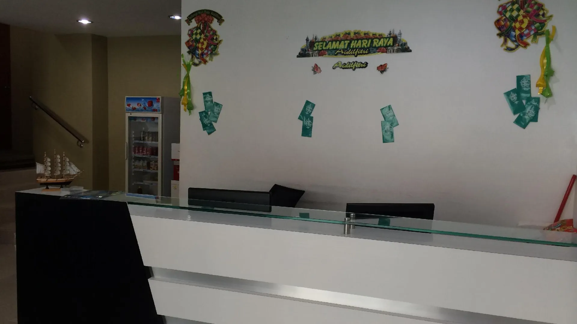 라웁 그랜드뷰 VIP 홈 1성급 호텔 레스토랑