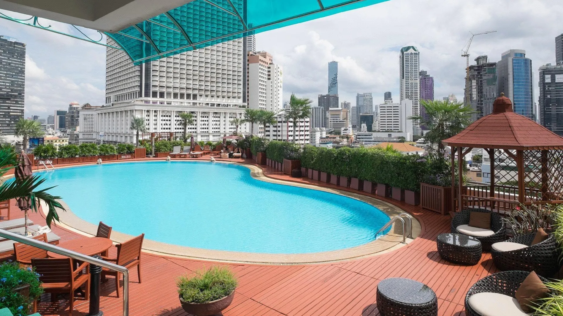 방콕 센터 포인트 플러스 호텔 실롬 4성급 호텔 외관