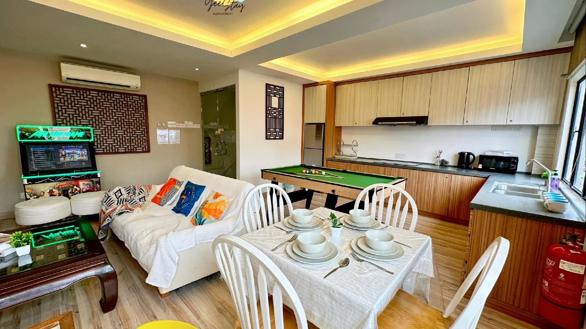 말라카 말라카 시내의 프라이빗 하우스 (m², 침실 4개, 프라이빗 욕실 3개) 2성급 싱글룸 레스토랑