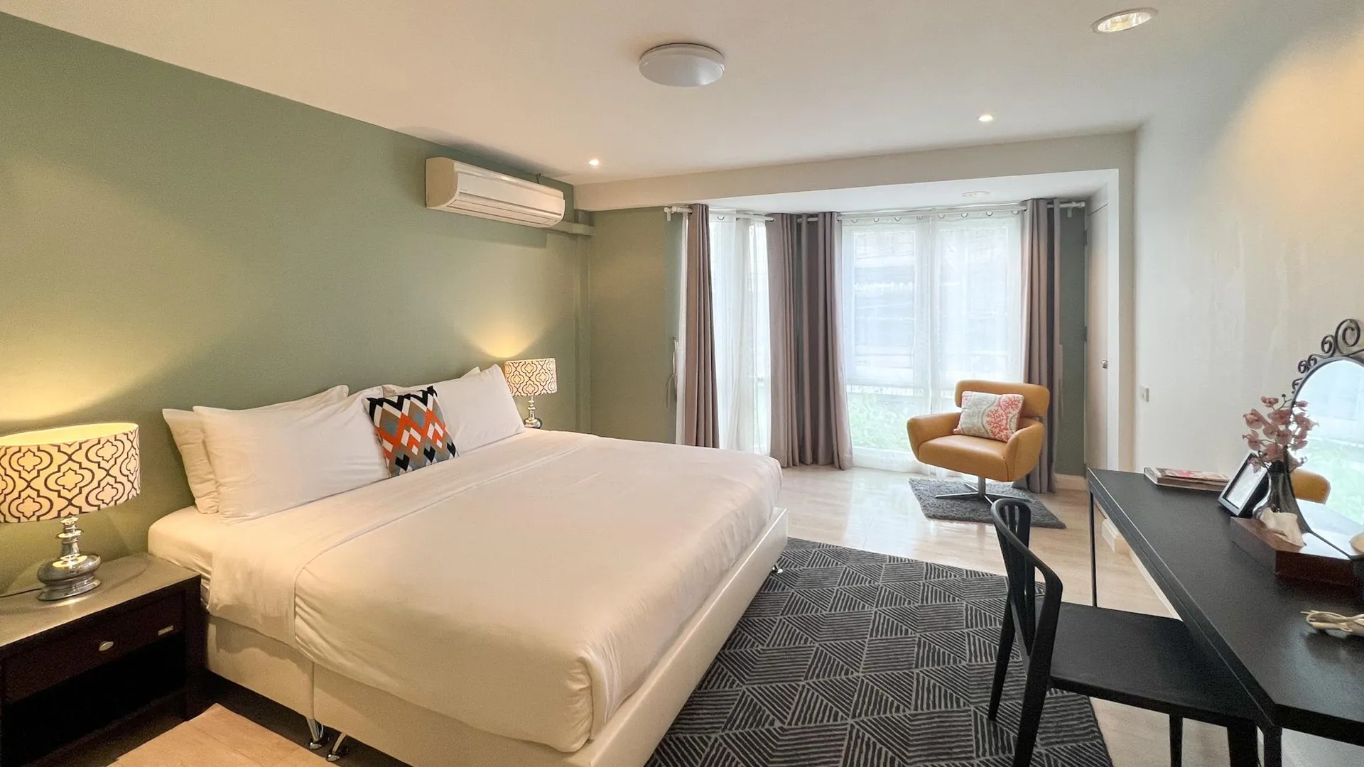 방콕 느뵈 프리미어 레지던스 4성급 게스트하우스 스위트룸