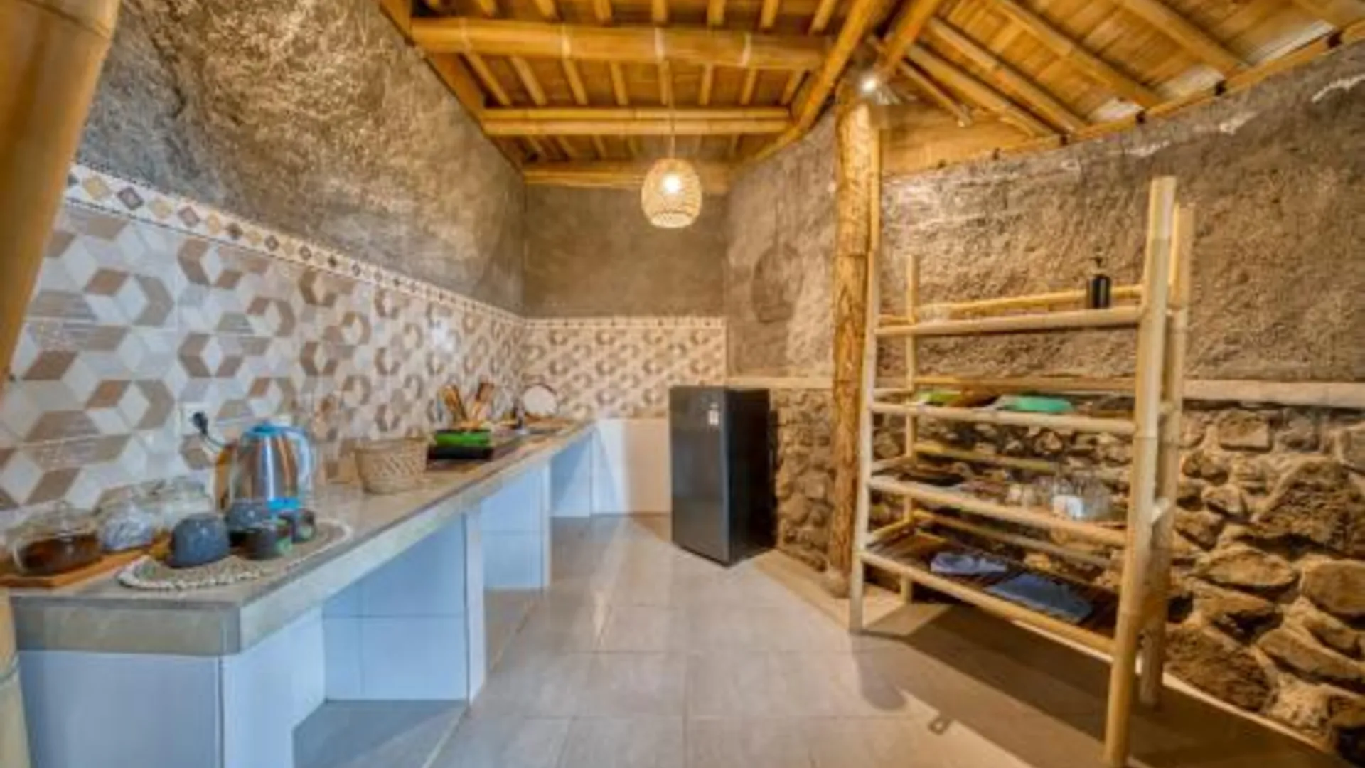 발리 밤부 캐빈 생츄어리 바이 누산타라 호스피탤리티 4성급 호텔 수영장