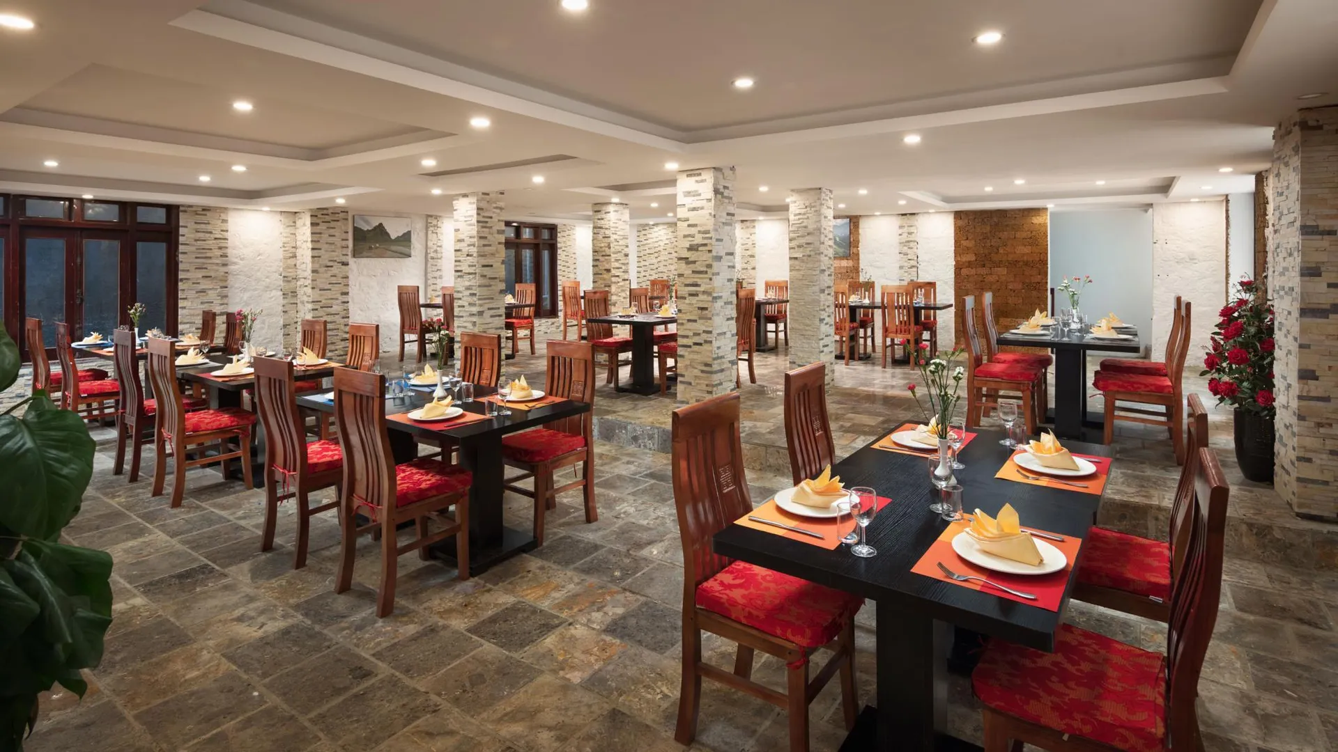 사파 골든 빌라 사파 호텔   3성급 호텔 외관