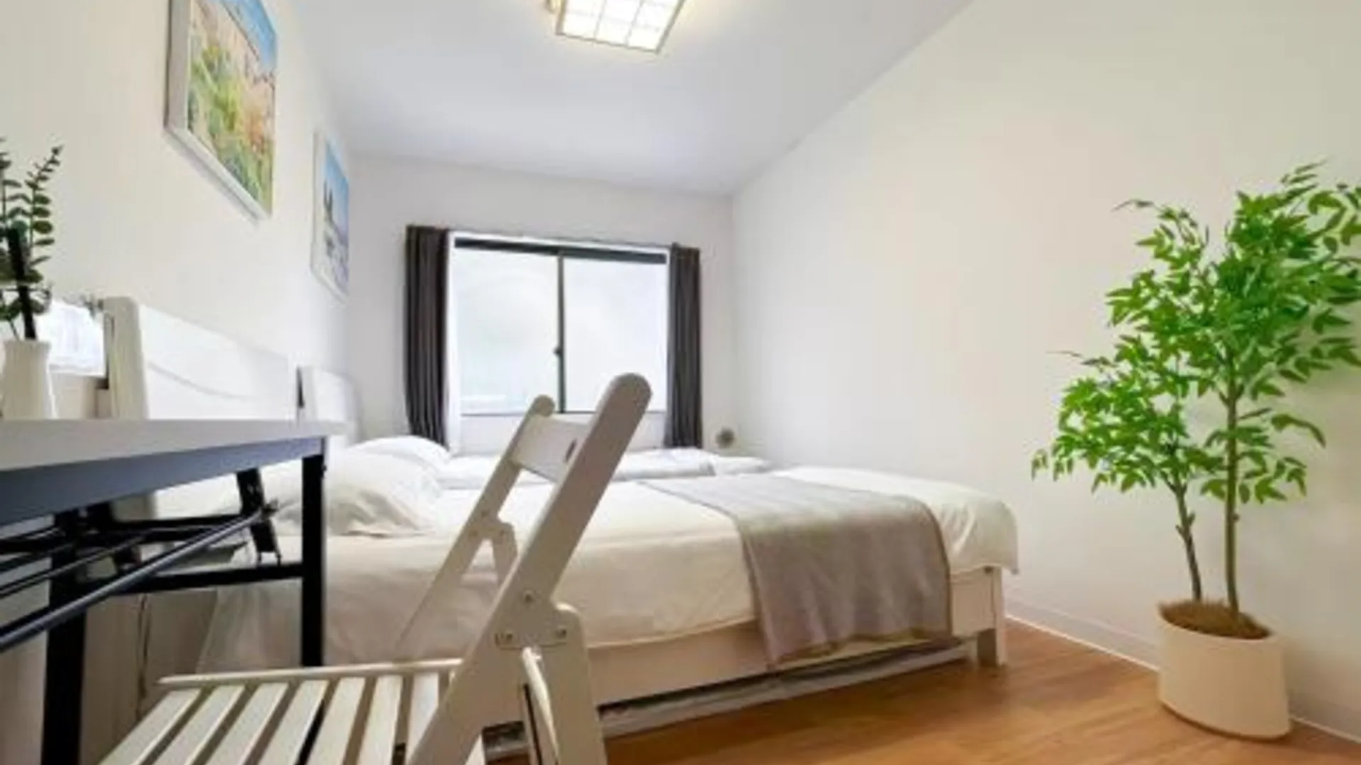 도쿄 / 동경 7時IN19時OUT # 新宿歌舞伎町エリアまで電車4分 # 駅近8分 # 専用バスキッチン # 最大3名 # 7 00 IN19 00 OUT # 4 min train to Shinjuku 2성급 게스트하우스 수영장