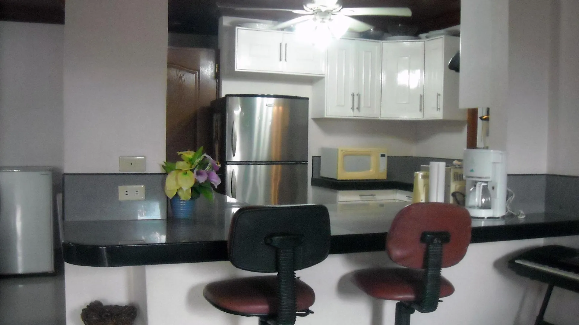 세부 CH 게스트 인 1성급 호텔 수영장