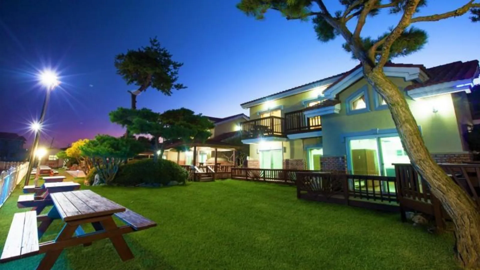 태안 태안 오션이니스프리펜션 3성급 게스트하우스 레스토랑