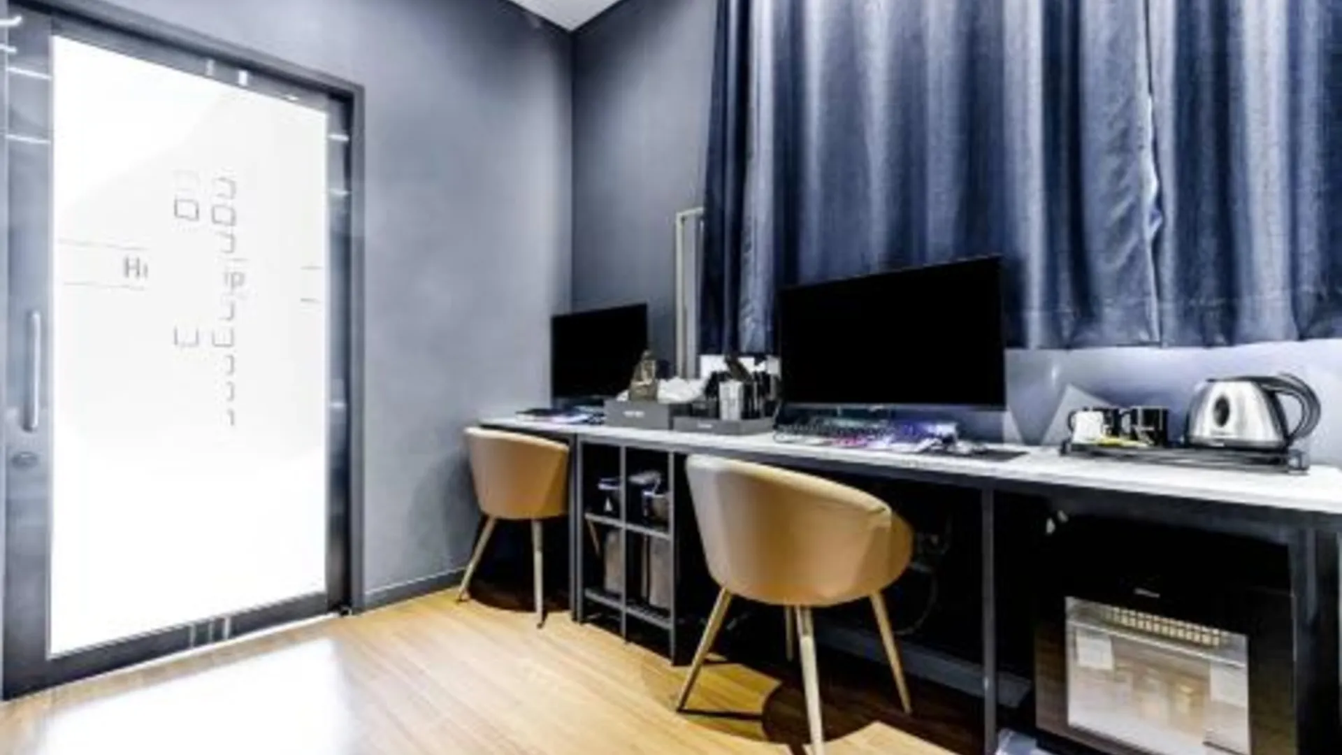 서울 트리플 8 호텔 호텔 스위트룸