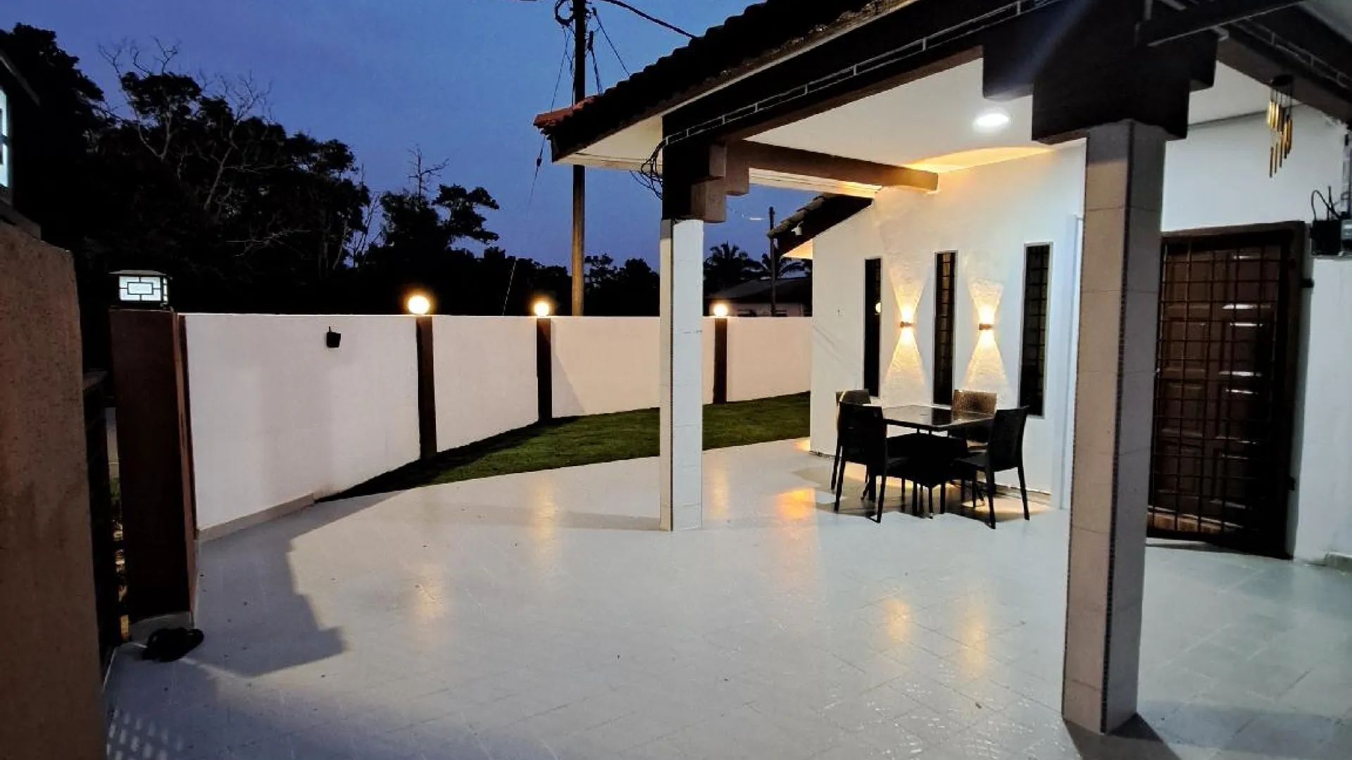 포트 딕슨 타만 포트 딕슨 우타마의 프라이빗 하우스 (2800m², 침실 3개, 프라이빗 욕실 2개) 4성급 게스트하우스 객실