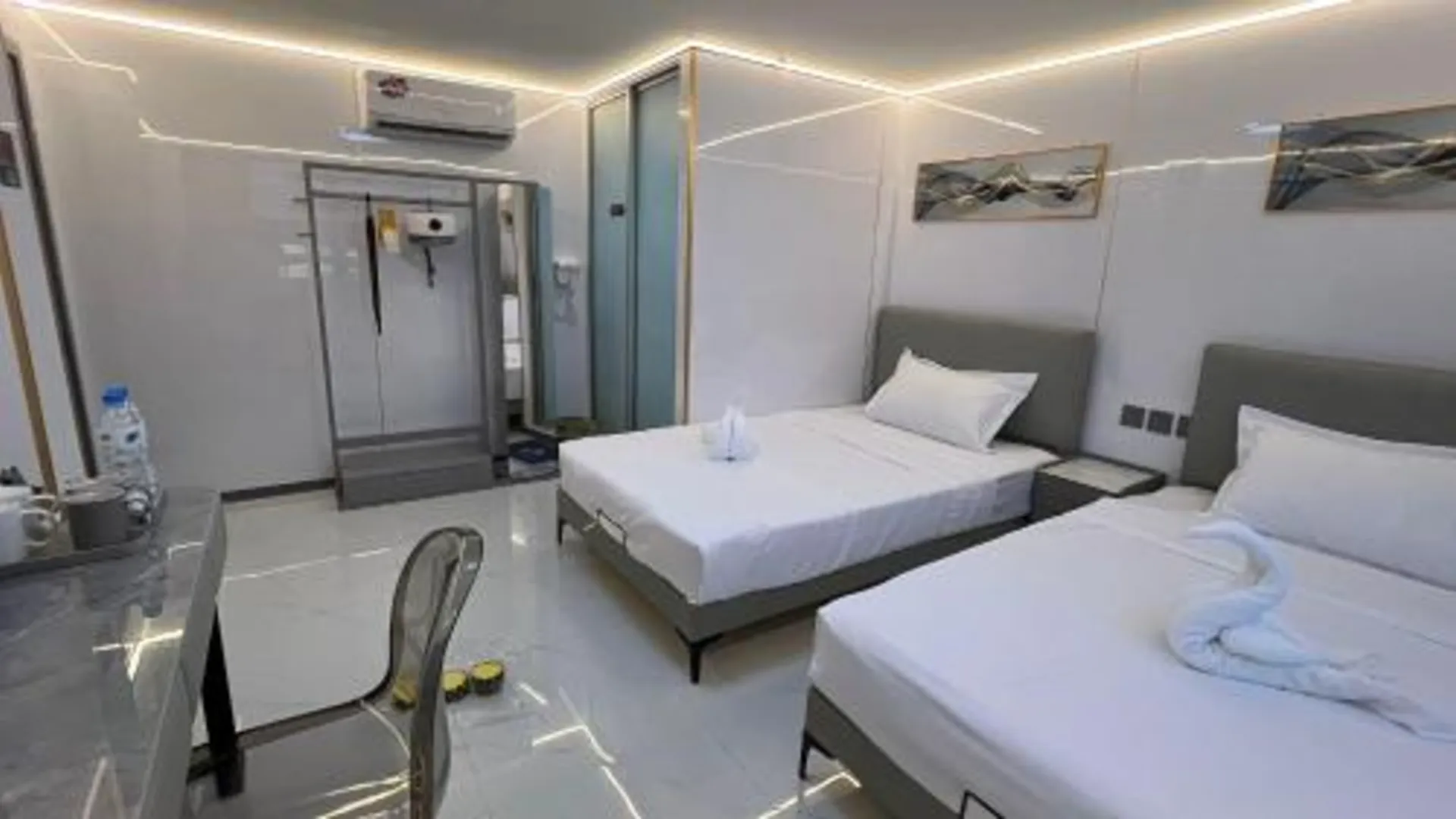 방콕 골든 망고 하우스 호텔 3성급 호텔 스위트룸