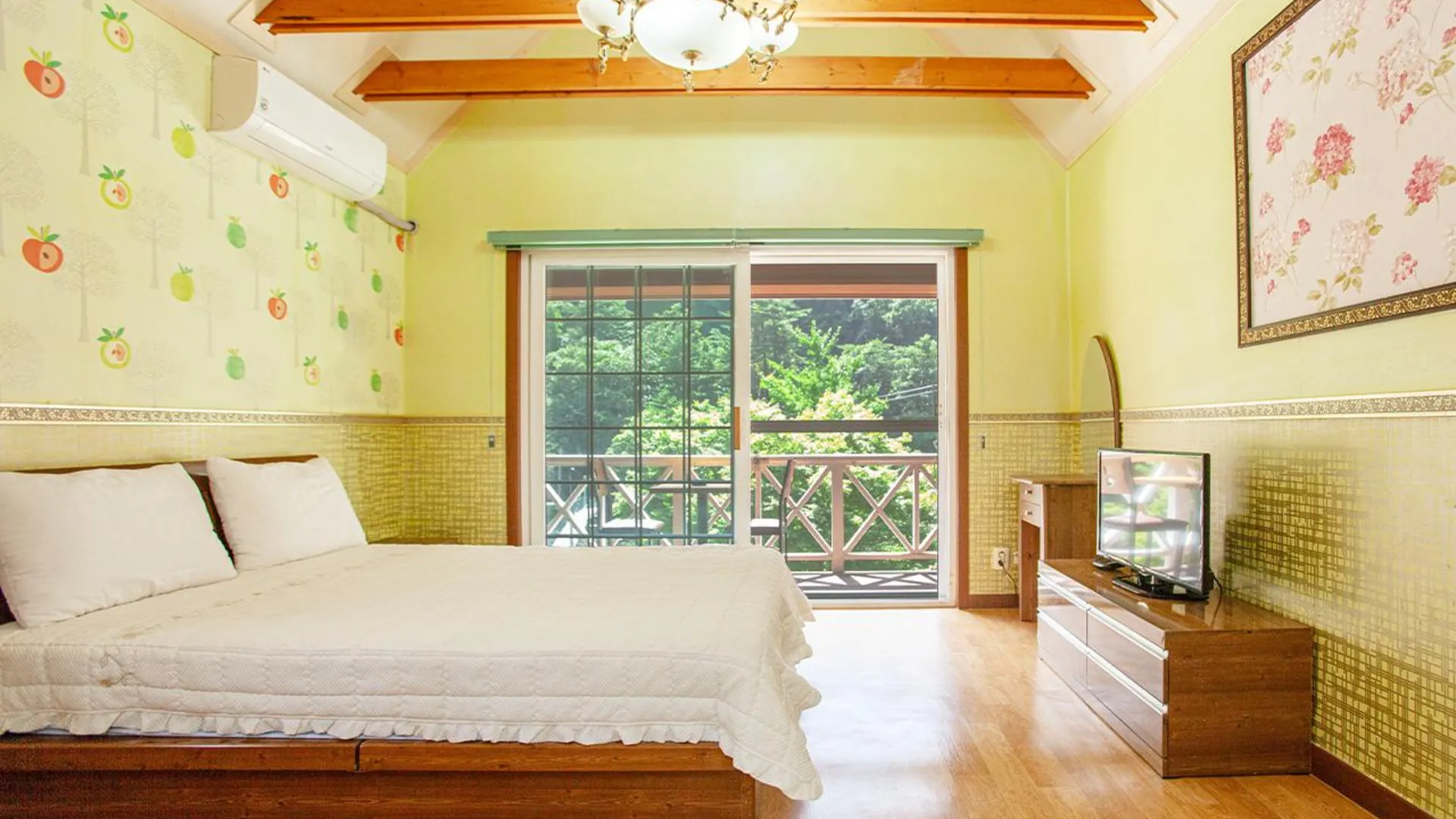 양양 양양 꿈꾸는숲펜션 1성급 게스트하우스 스위트룸