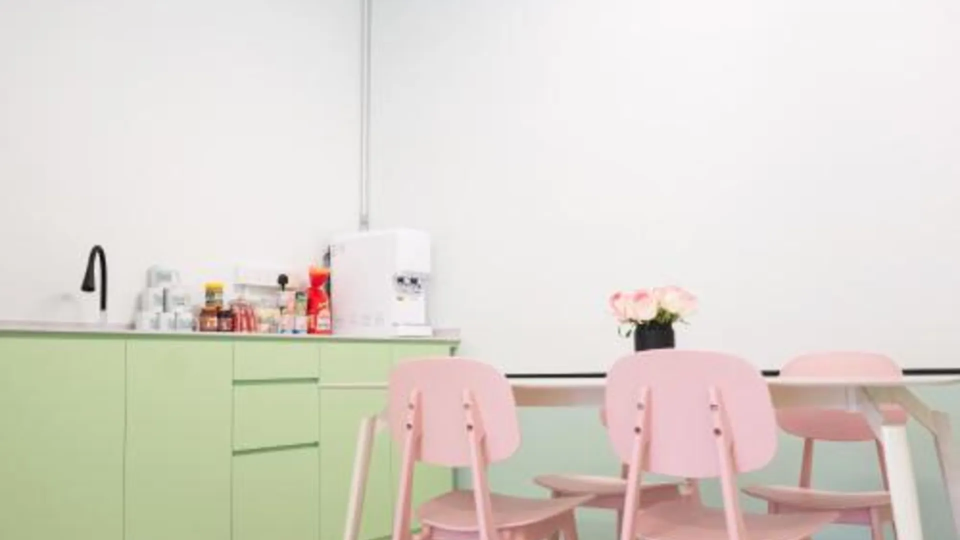 싱가포르 코드 호스텔 앳 캄퐁글람 2성급 호텔 수영장