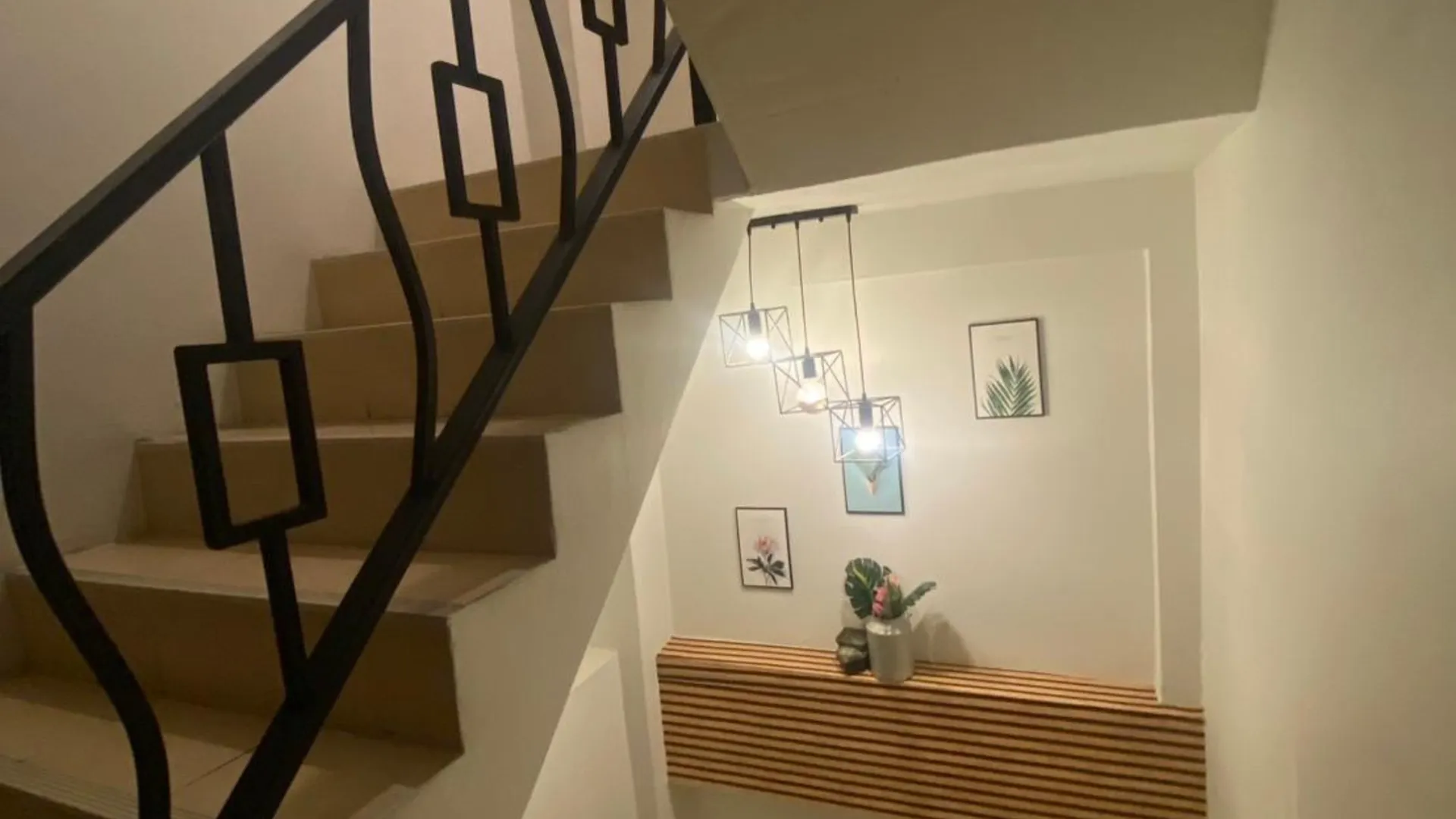 방콕 슬립 잇 히어 앳 돈무앙 3성급 호텔 외관