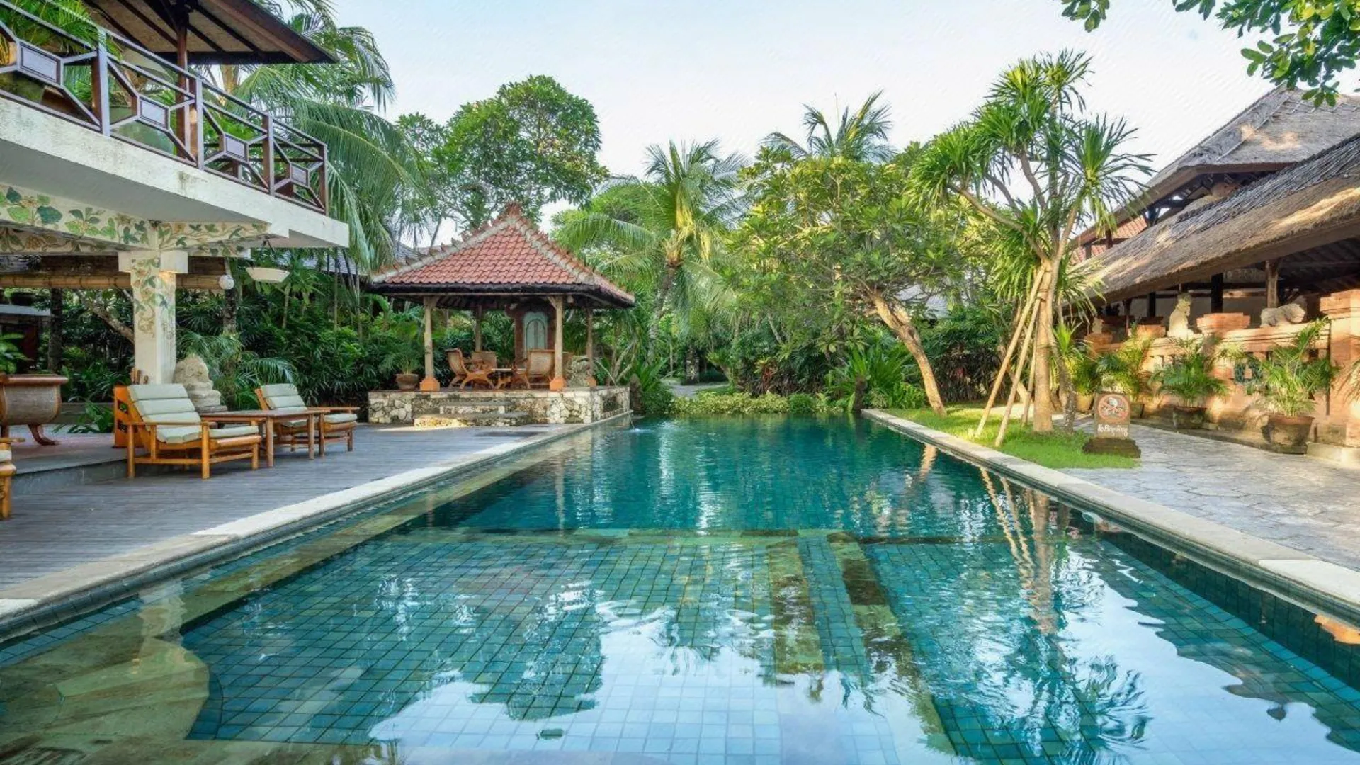 발리 탄드정 사리 호텔 5성급 게스트하우스 로비