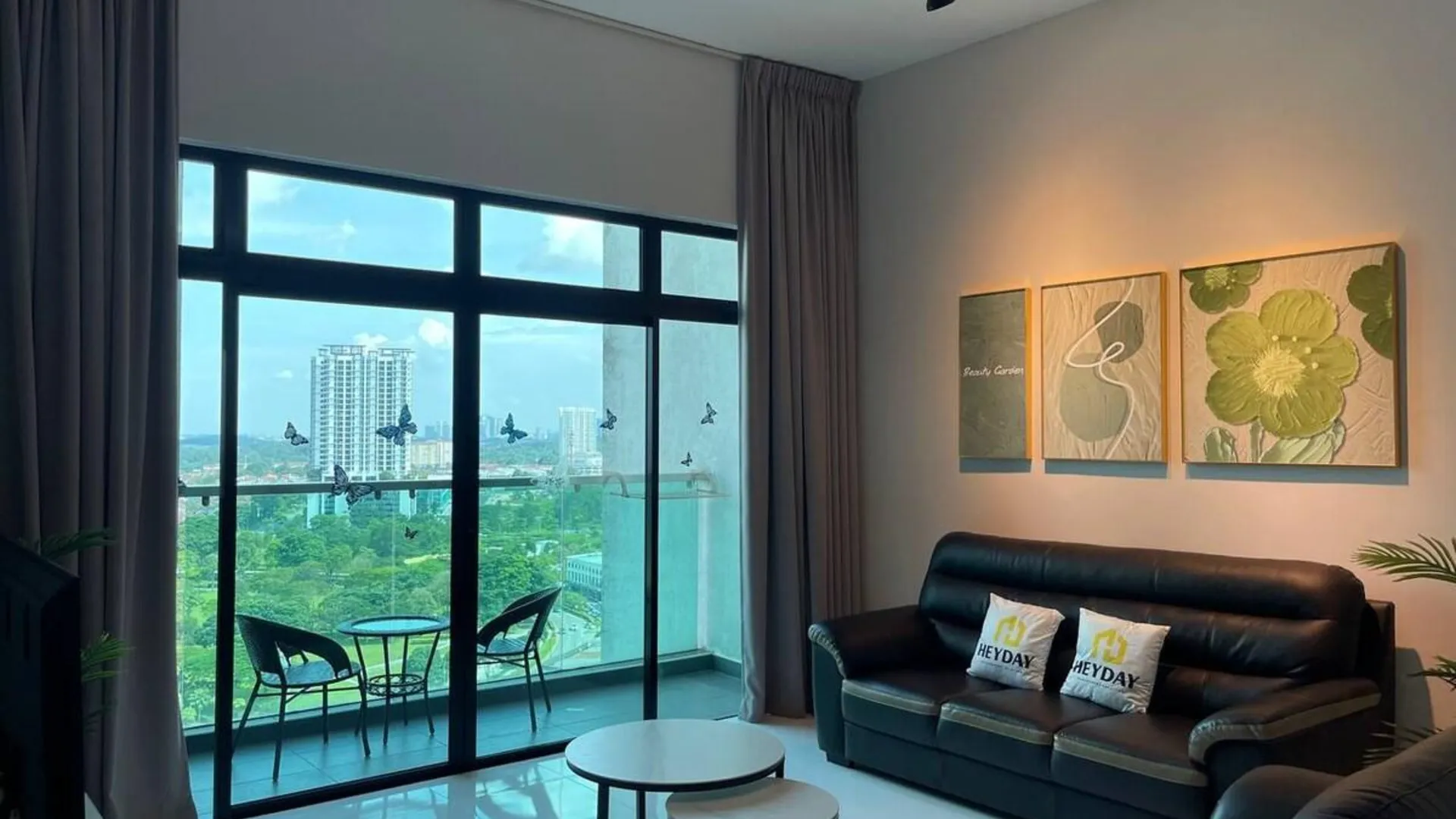 조호바루 / 조호르바루 스쿠다이의 프라이빗 하우스 (100m², 침실 3개, 프라이빗 욕실 2개) 3성급 게스트하우스 객실