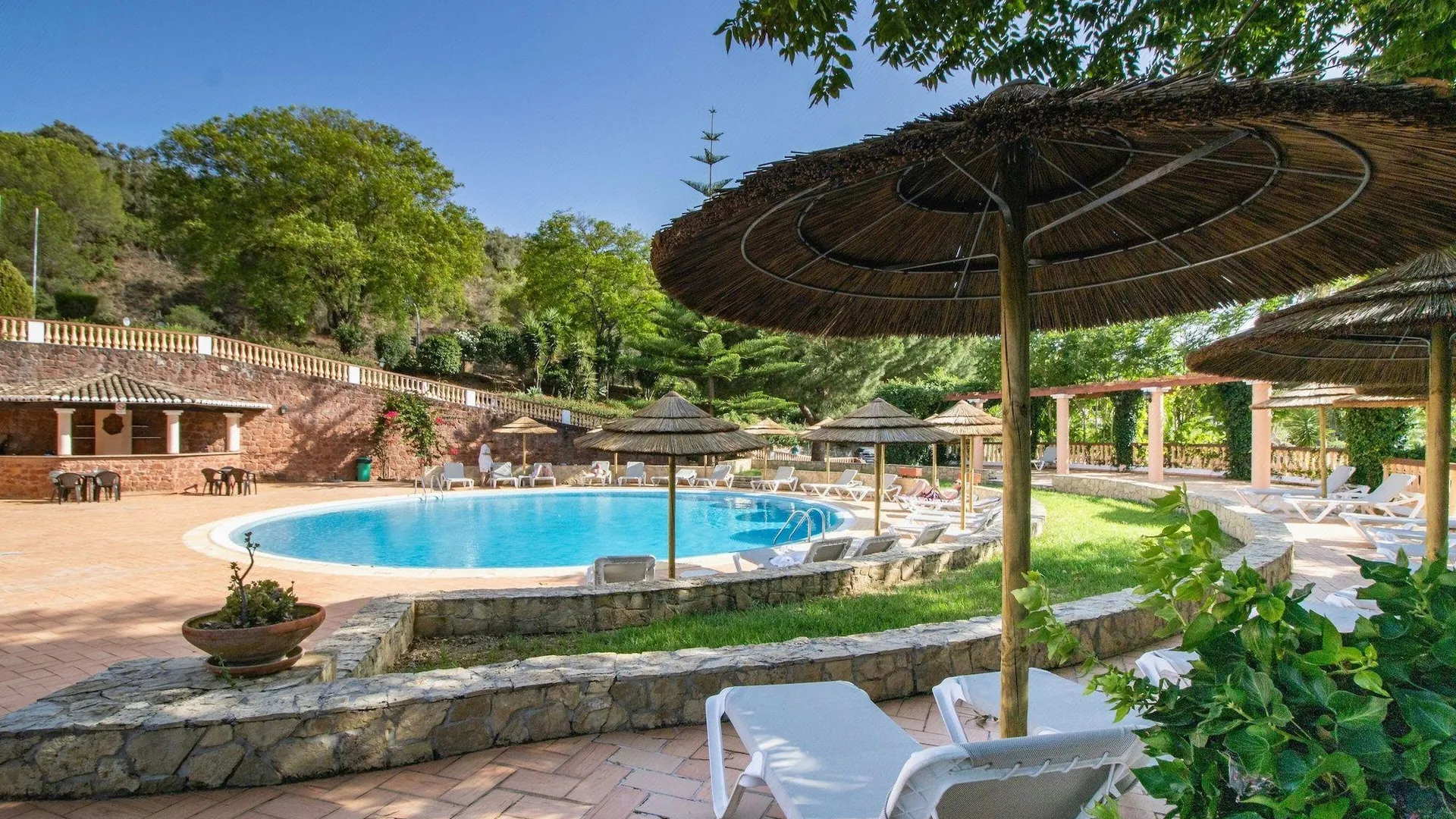 실베스 호텔 콜리나 도스 모로스 3성급 호텔 외관