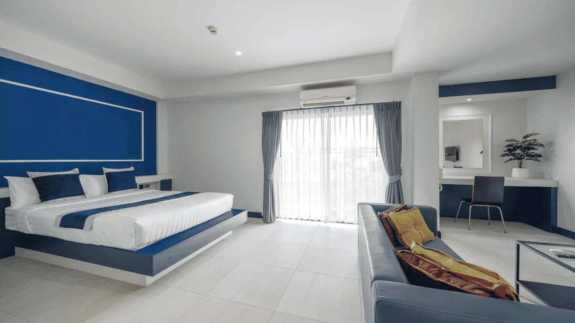 방콕 더 파크 방나 5성급 호텔 스위트룸