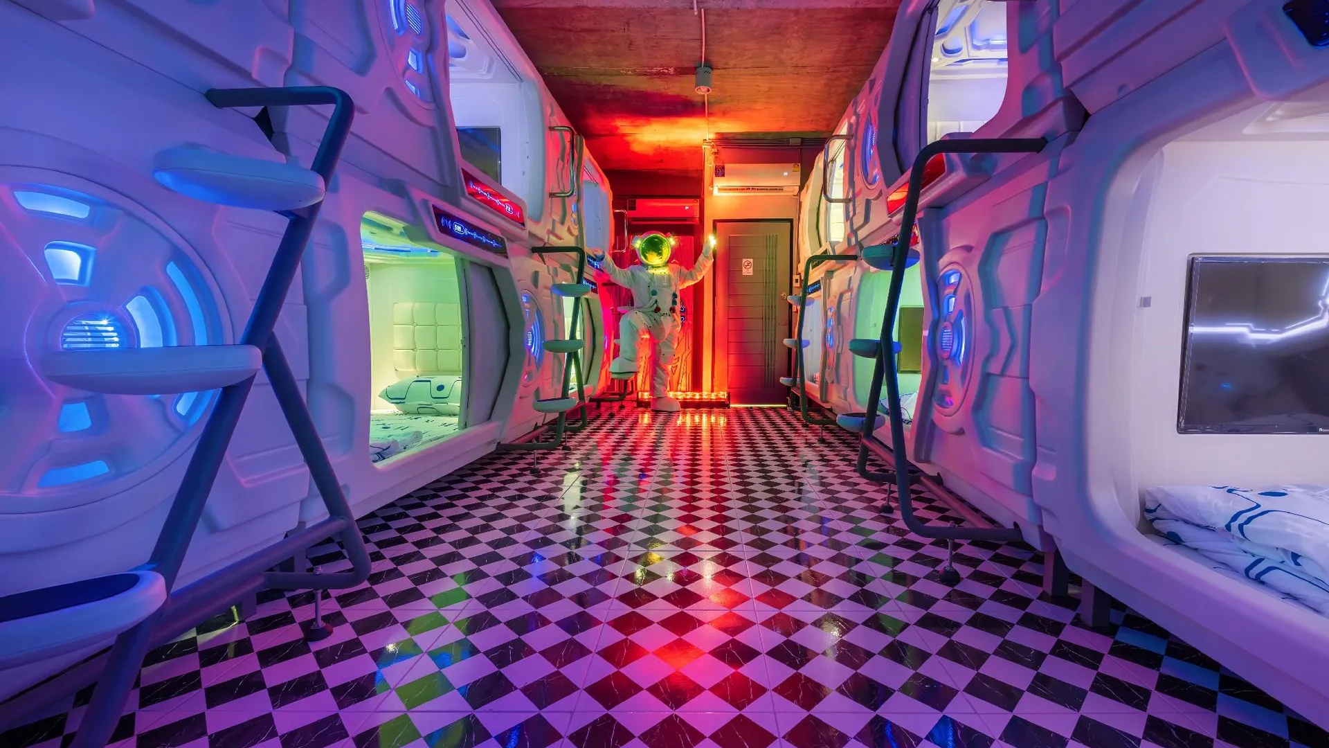 방콕 스페이스 스테이션 호스텔 2성급 호텔 레스토랑