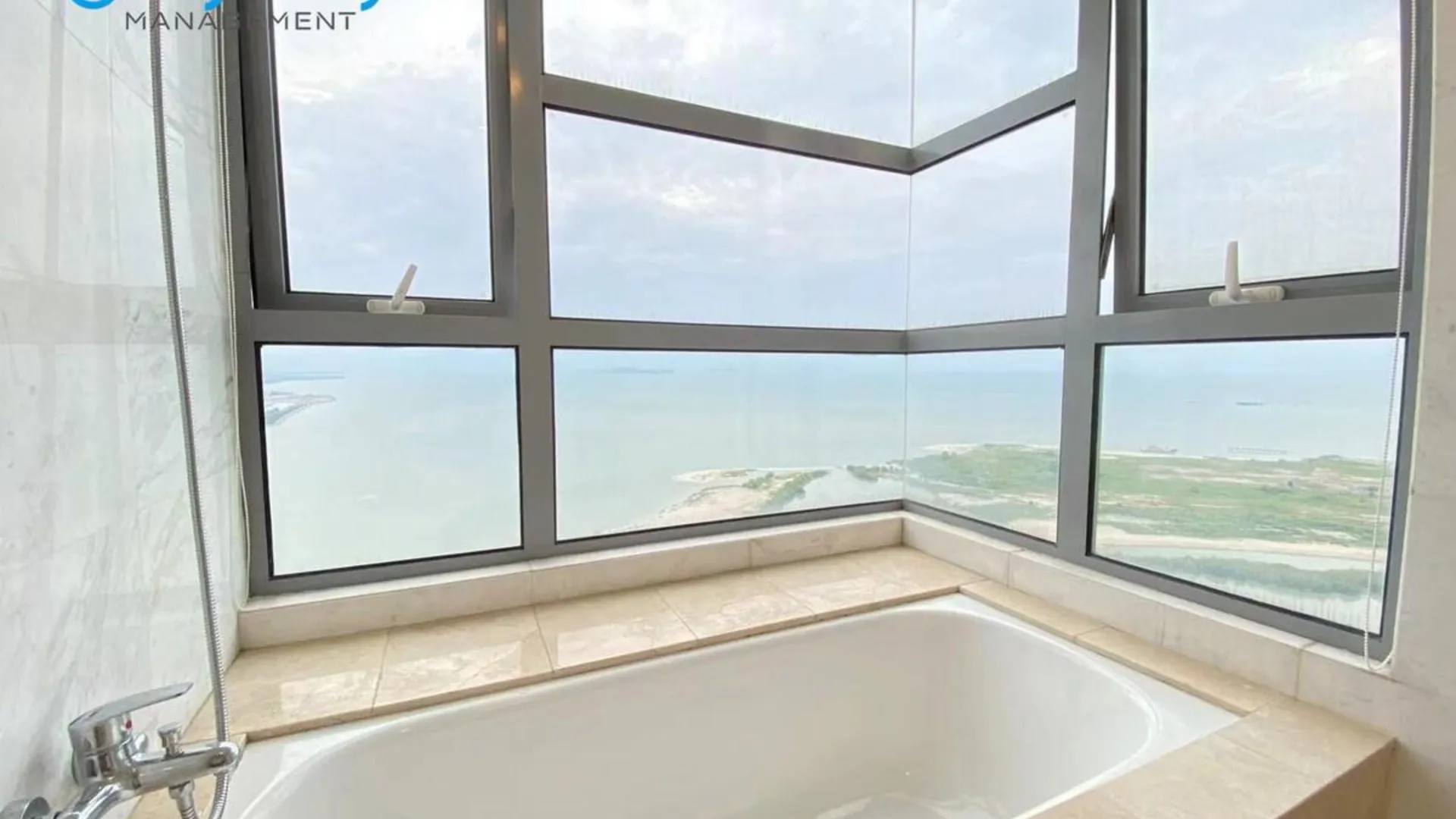 말라카 멜라카 라야의 프라이빗 하우스 (1018m², 침실 3개, 프라이빗 욕실 3개) 2성급 싱글룸 전망