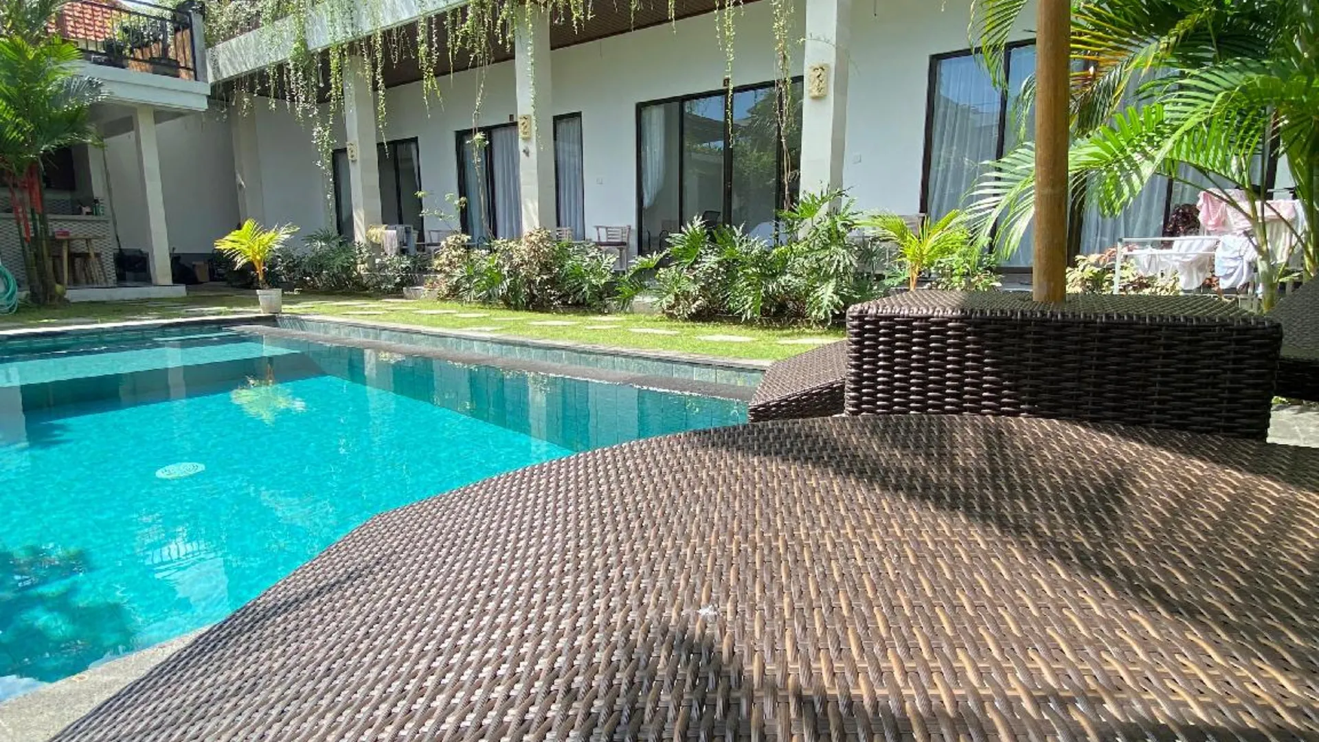 발리 D 크리스나 게스트하우스 2성급 호텔 전망