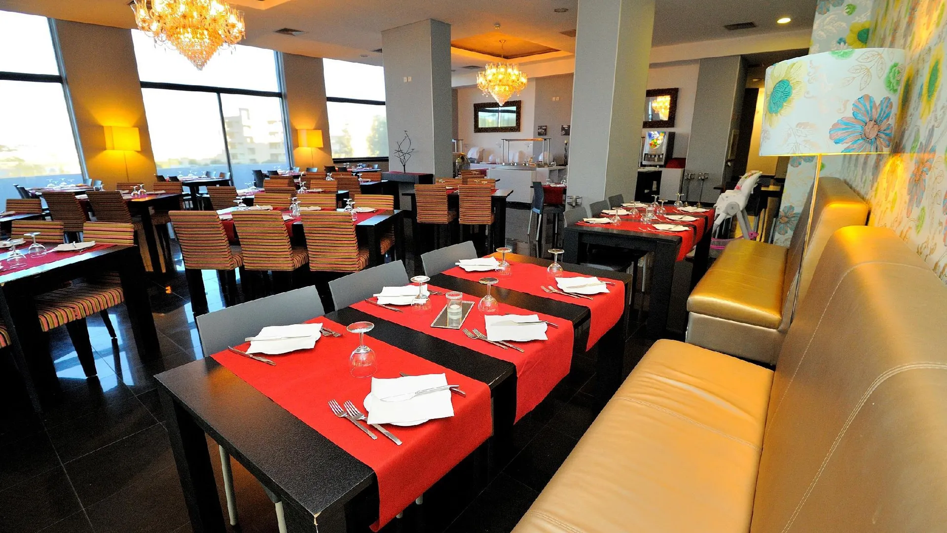 포르티망 오세아노 아틀란티코 아파르타멘토스 투리스티코스 4성급 호텔 수영장