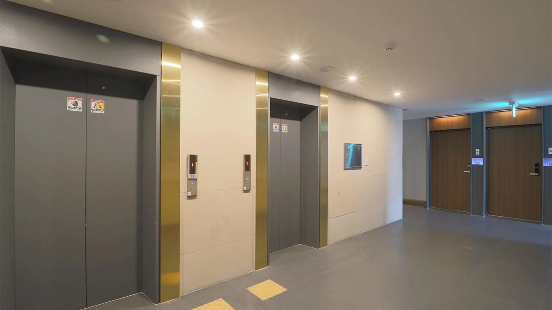 울산 브라운도트 호텔 울산성남점 3성급 호텔 수영장