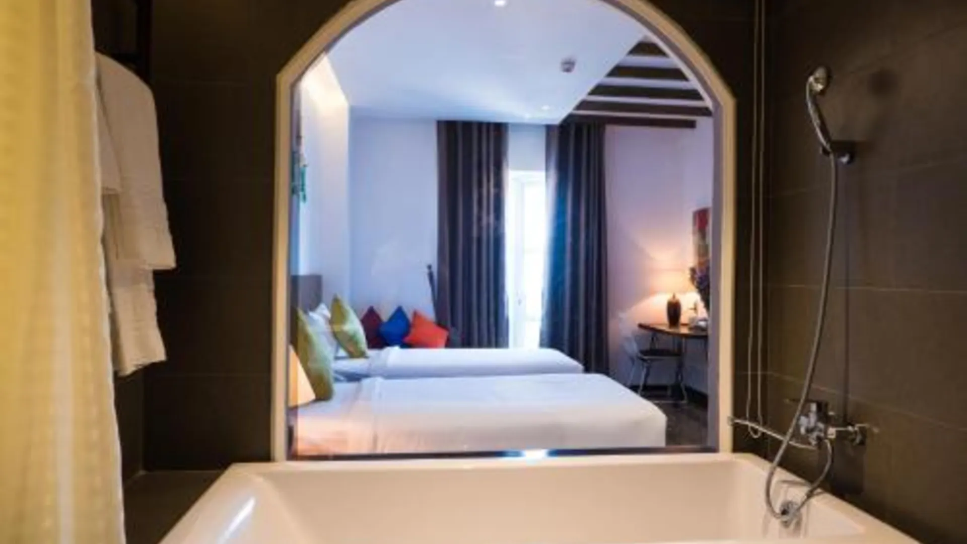 다낭 산토리 호텔 다낭 베이 3성급 호텔 수영장