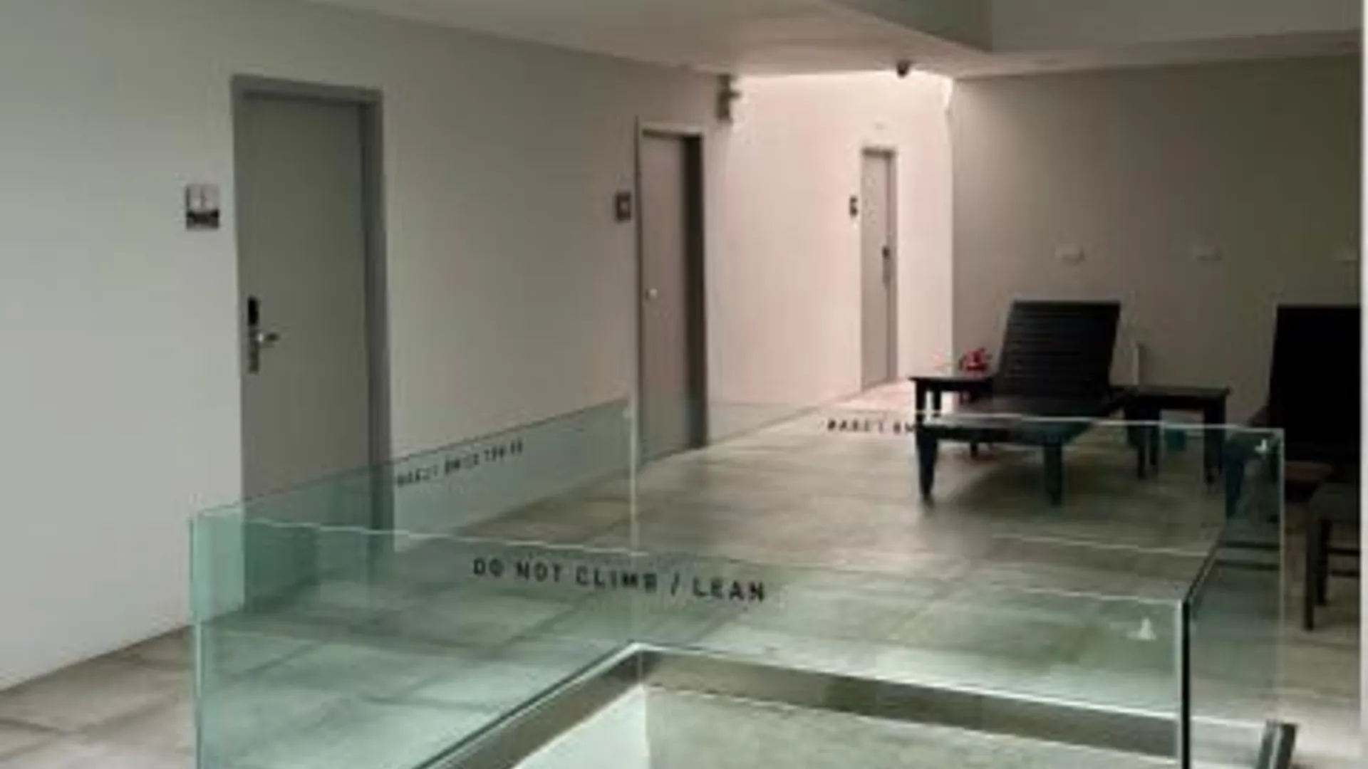 방콕 E11 호텔 BTS 푸나위티 3성급 호텔 수영장