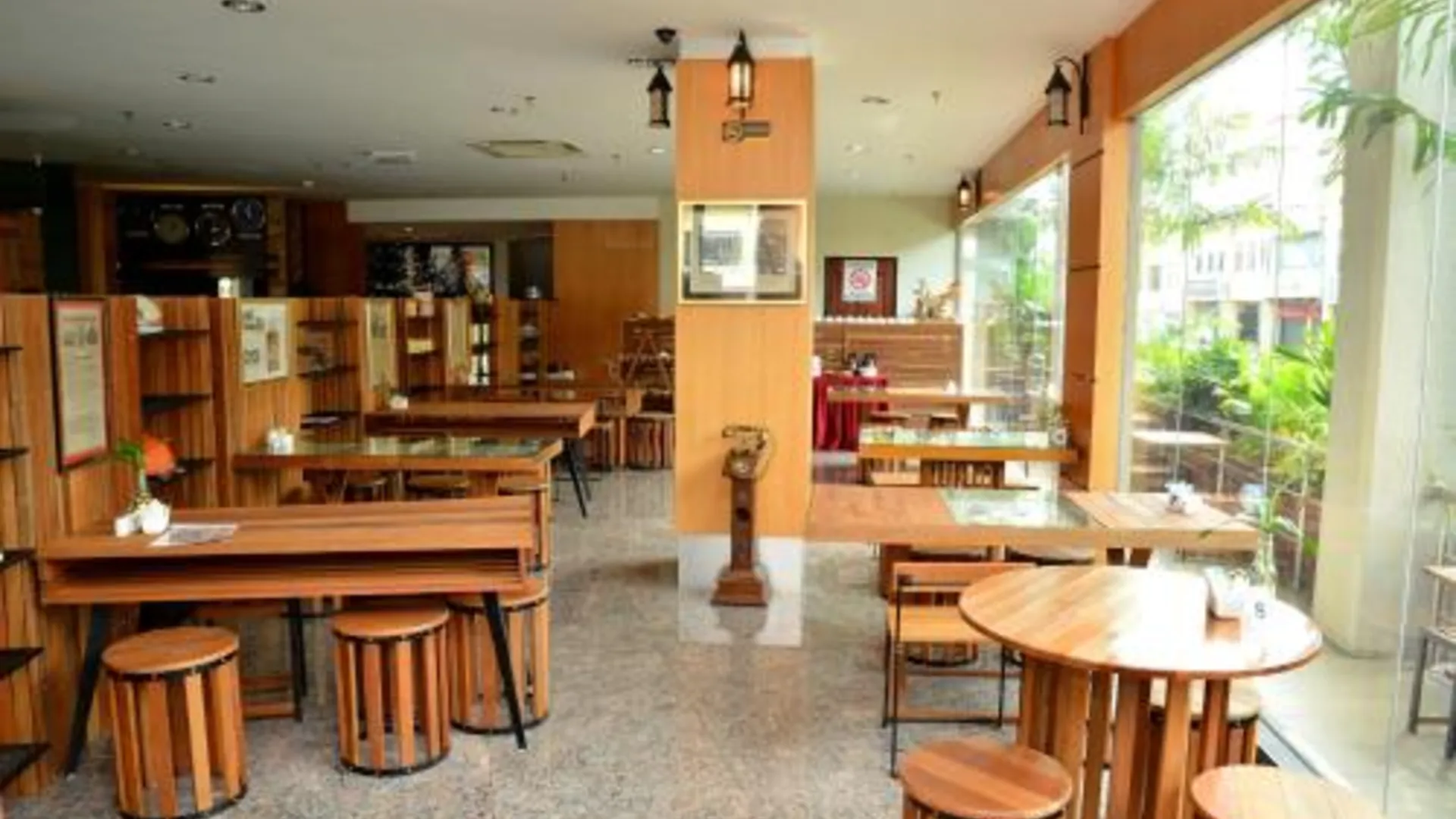 무아르 무아라르 99 호텔 2성급 호텔 전망