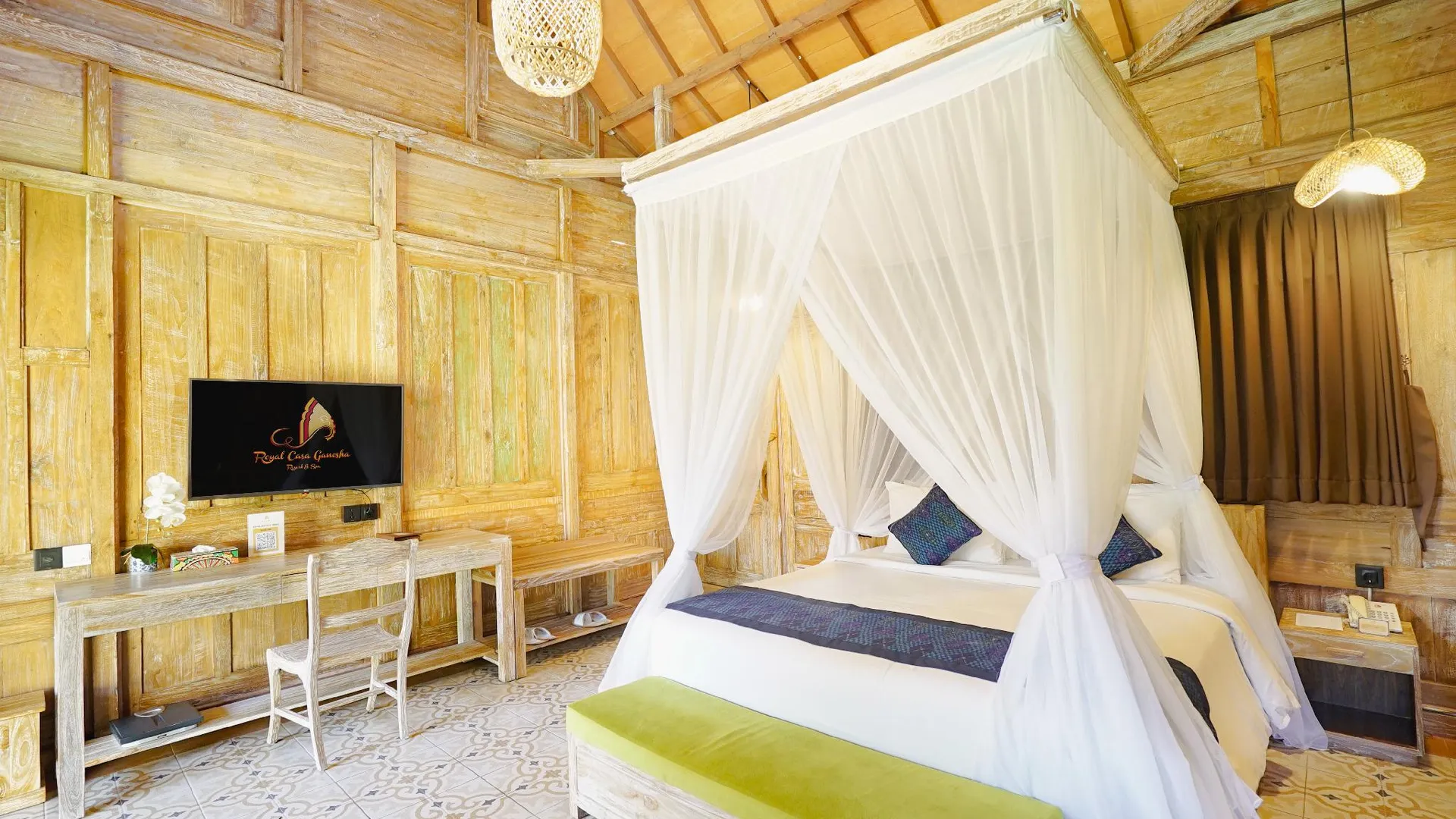 발리 로얄 카사 가네샤 4성급 호텔 스위트룸