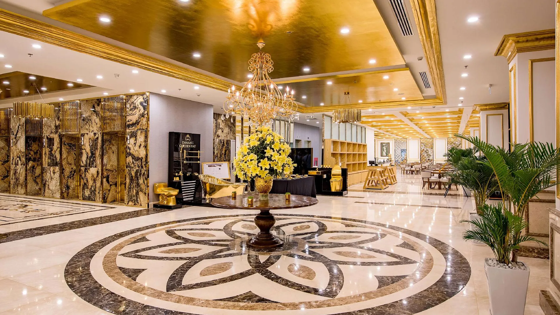 다낭 윈덤 다낭 골든 베이 5성급 호텔 로비