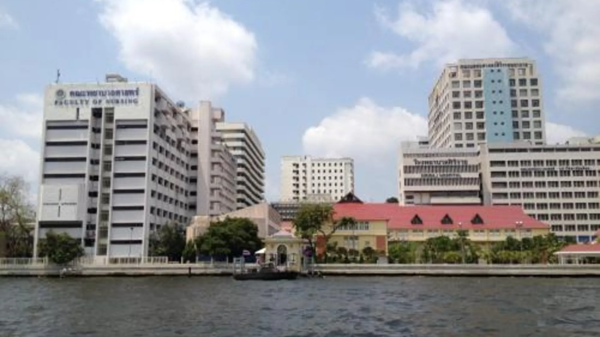 방콕 24Residence Siriraj 3성급 게스트하우스 수영장