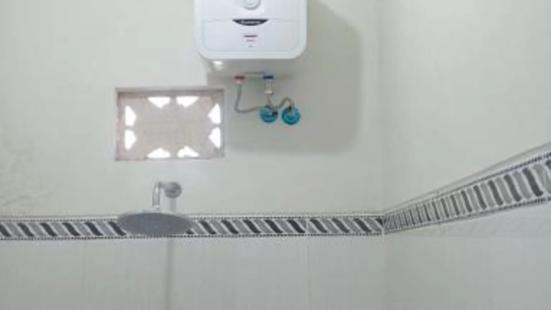 발리 Kubu In Dhana Guest House 2성급 싱글룸 스위트룸