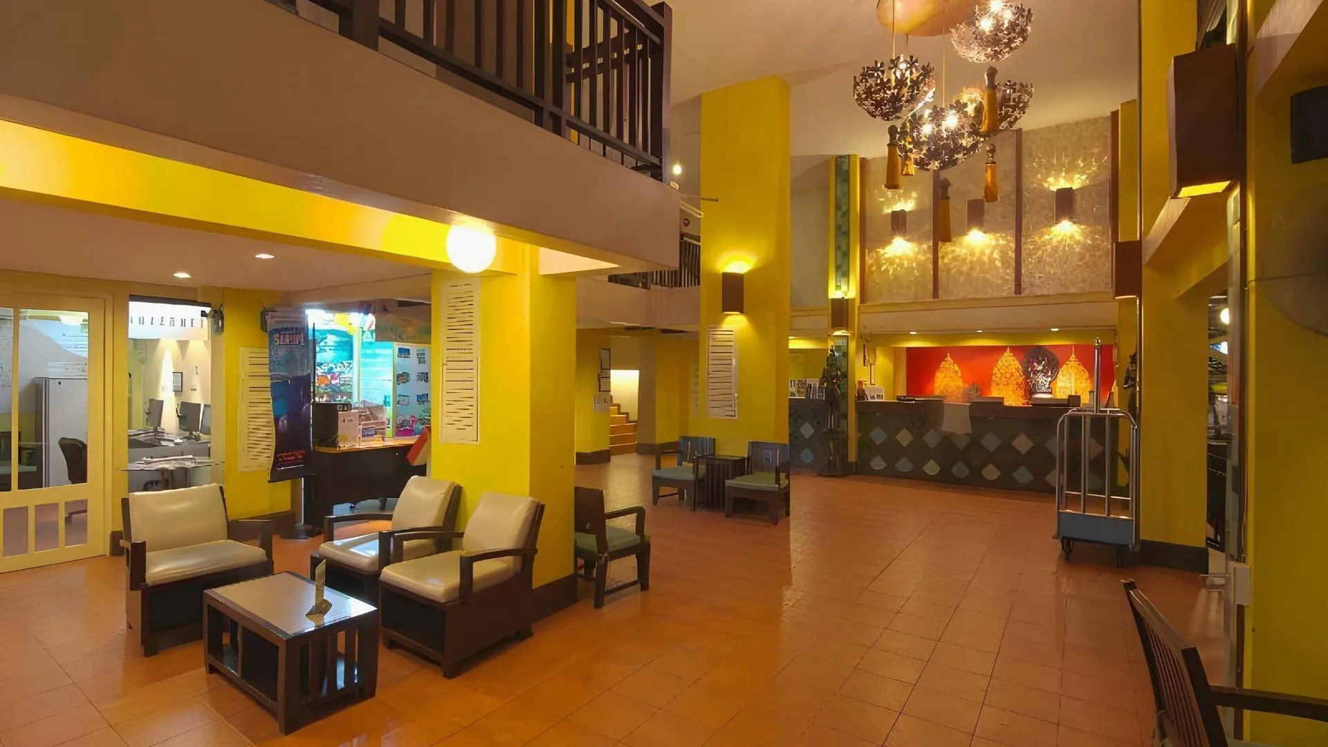 방콕 워라부리 수쿰윗 호텔  3성급 호텔 로비