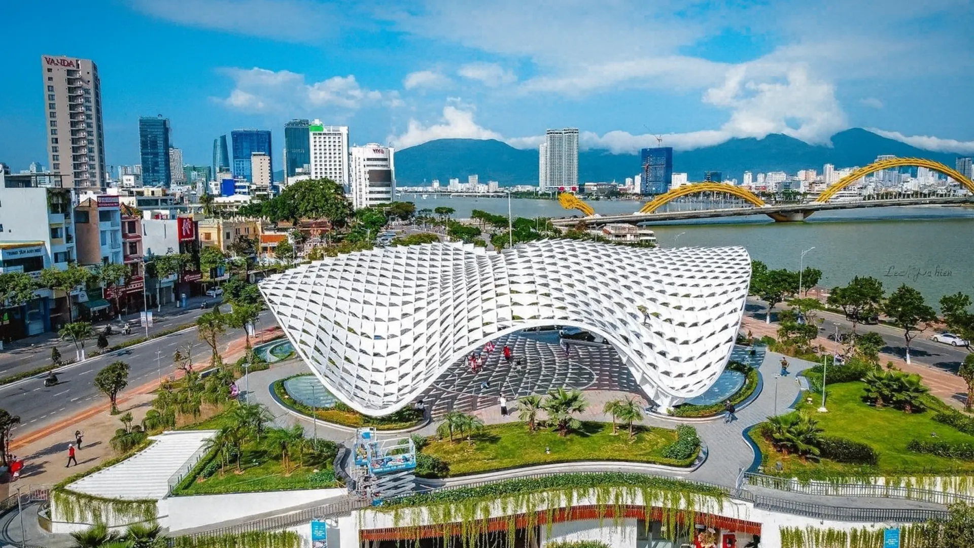 다낭 문라이트 호텔 앤 아파트먼트 4성급 호텔 수영장