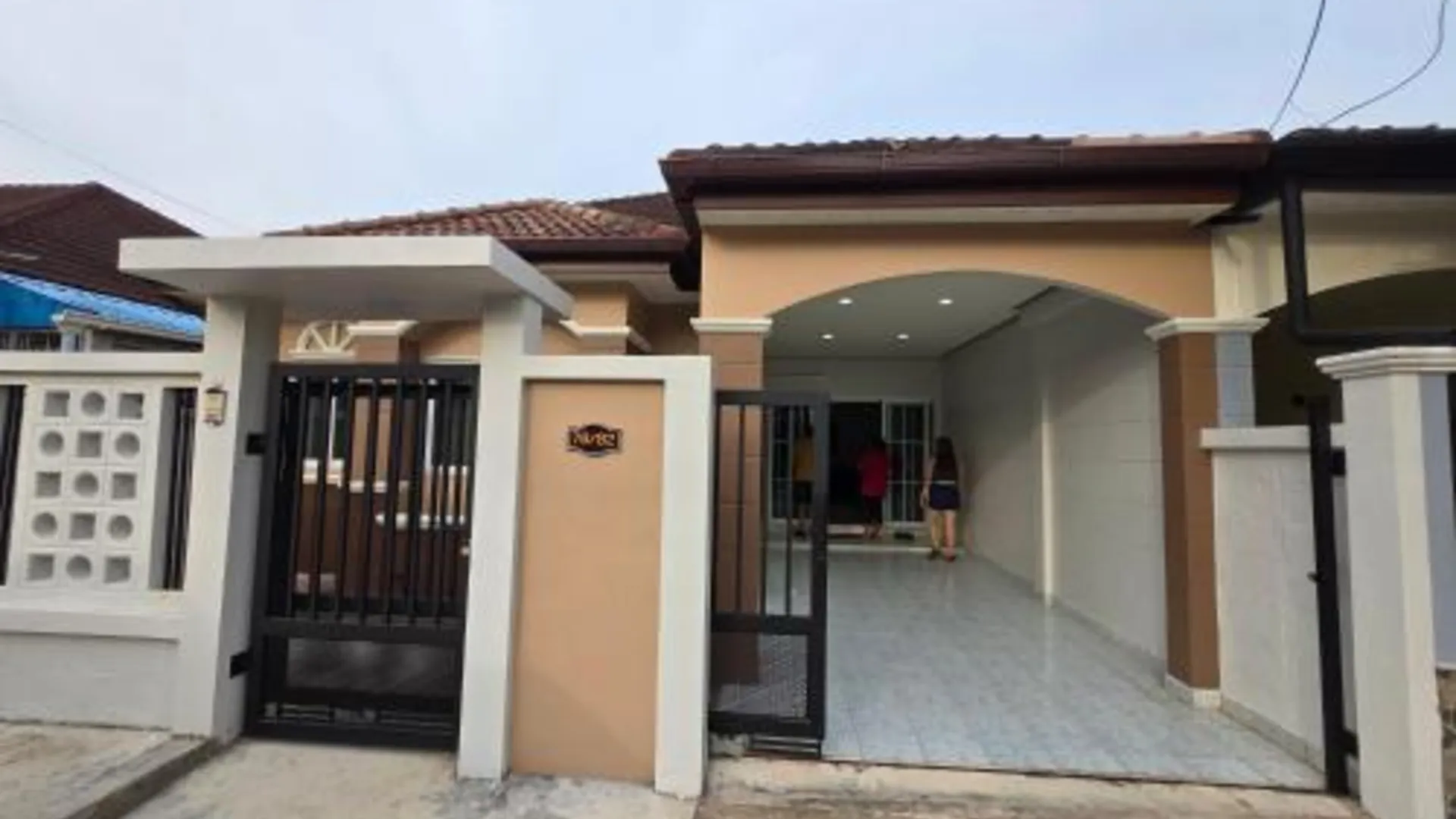 푸켓 차오롱의 빌라 (100m², 침실 2개, 프라이빗 욕실 2개) 3성급 게스트하우스 로비