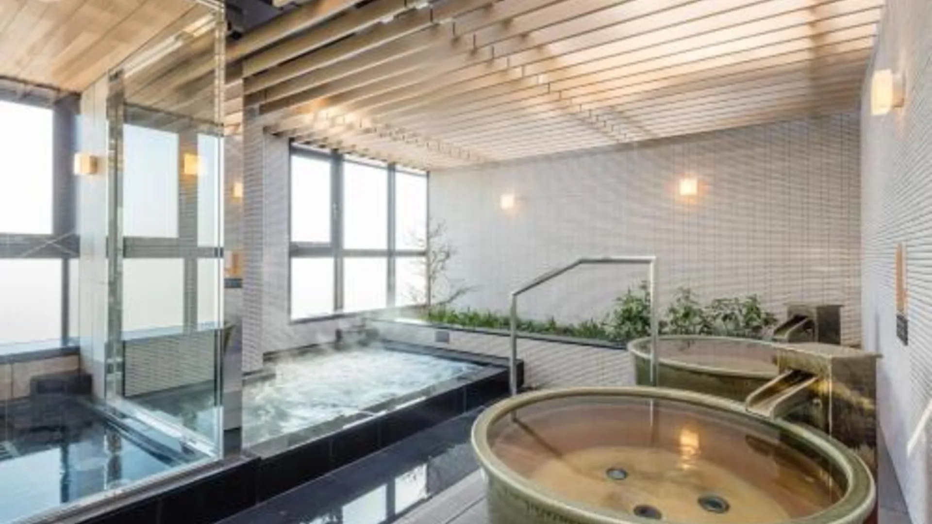 도쿄 / 동경 APA 호텔 시나가와 센가쿠지 에키-마에 3성급 호텔 외관