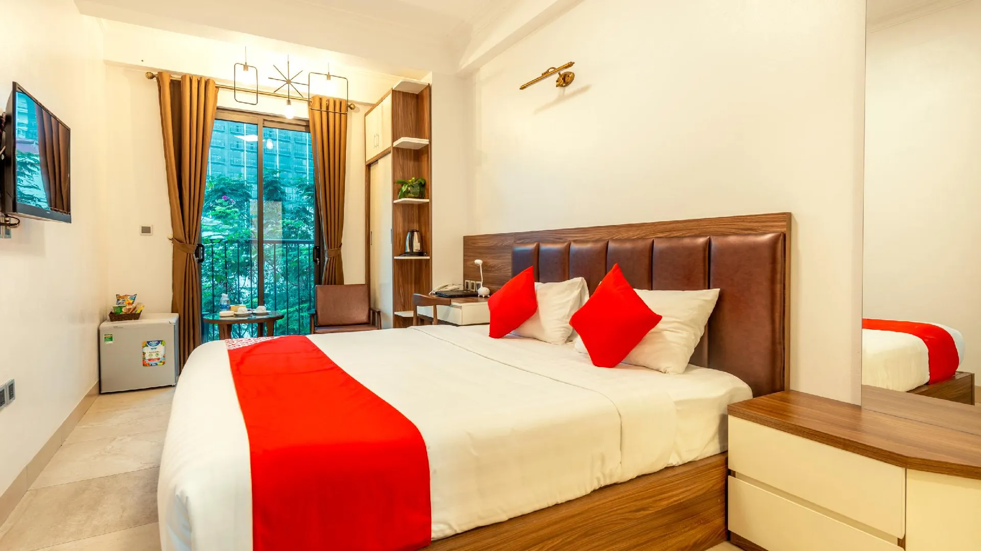 하노이 웨스트레이크 테이호 호텔 2성급 호텔 스위트룸