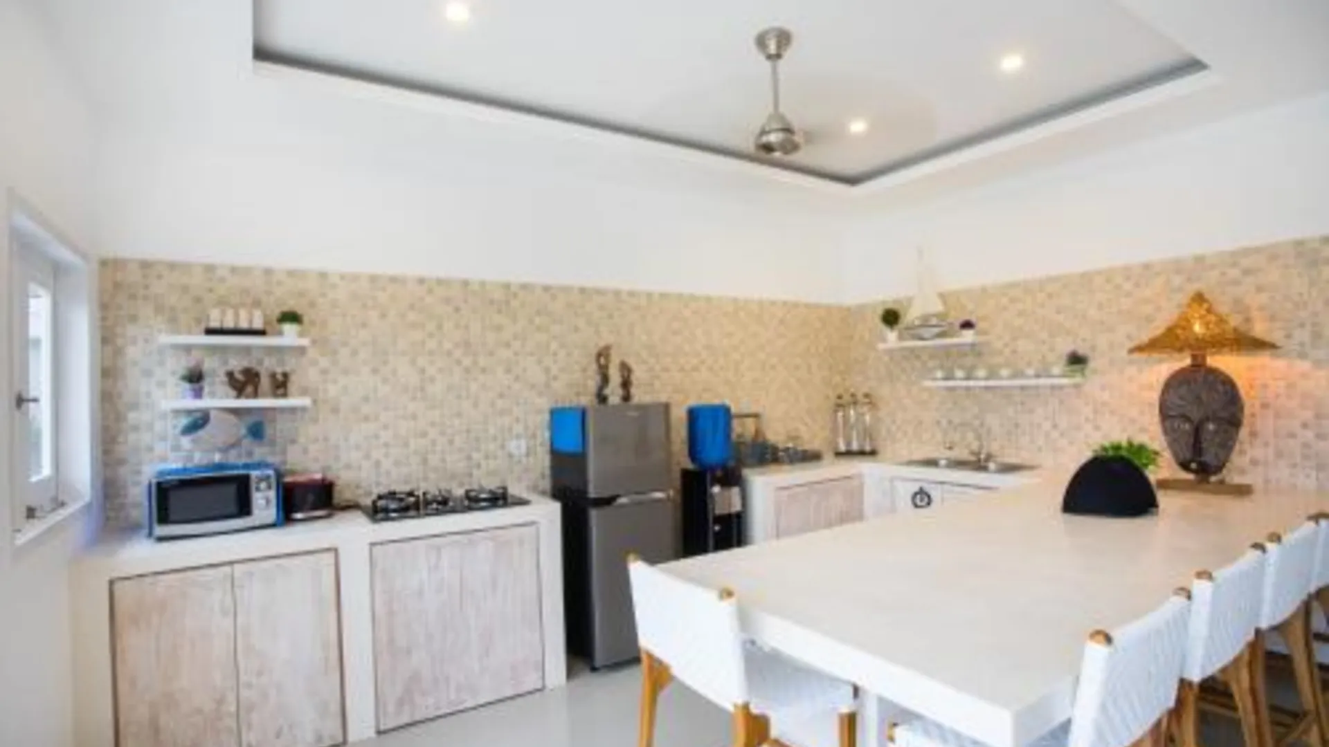 발리 홀리파트 빌라 4성급 호텔 레스토랑