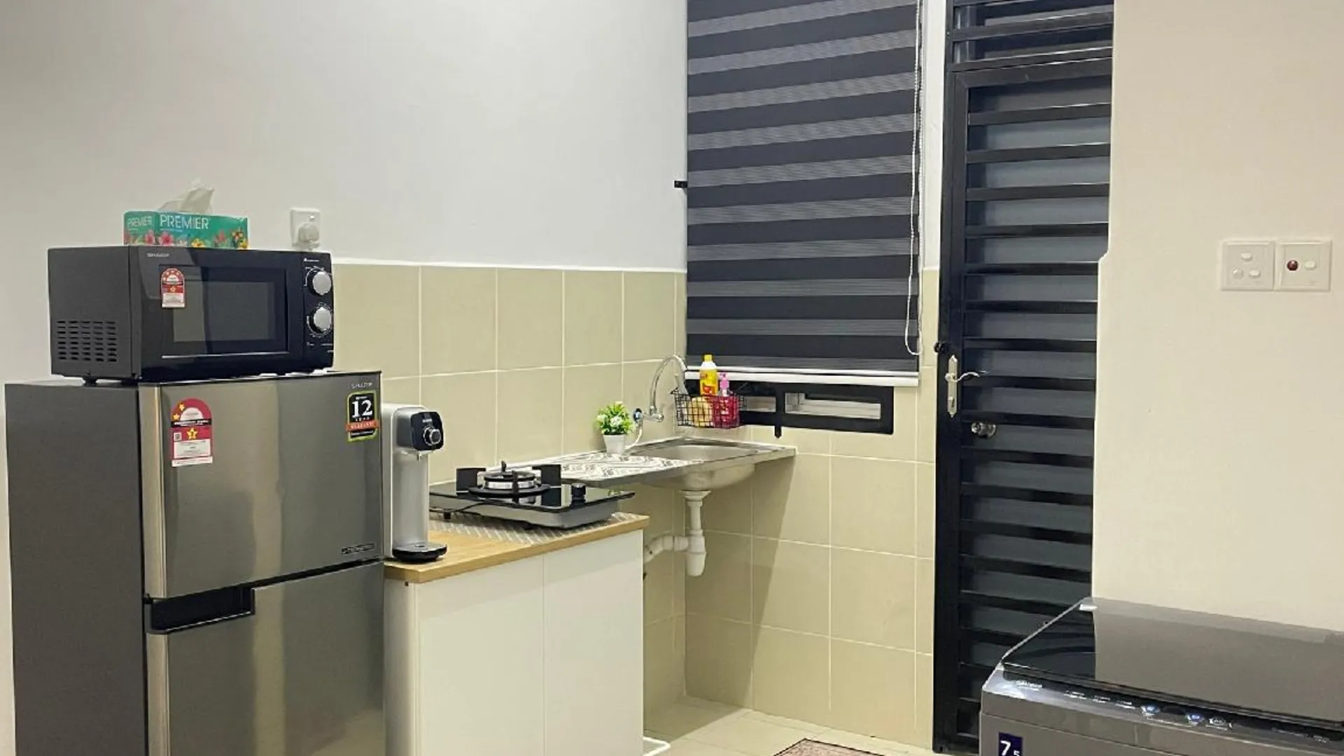 말라카 자신의 프라이빗 하우스 (1200m², 침실 3개, 프라이빗 욕실 2개) 2성급 싱글룸 수영장