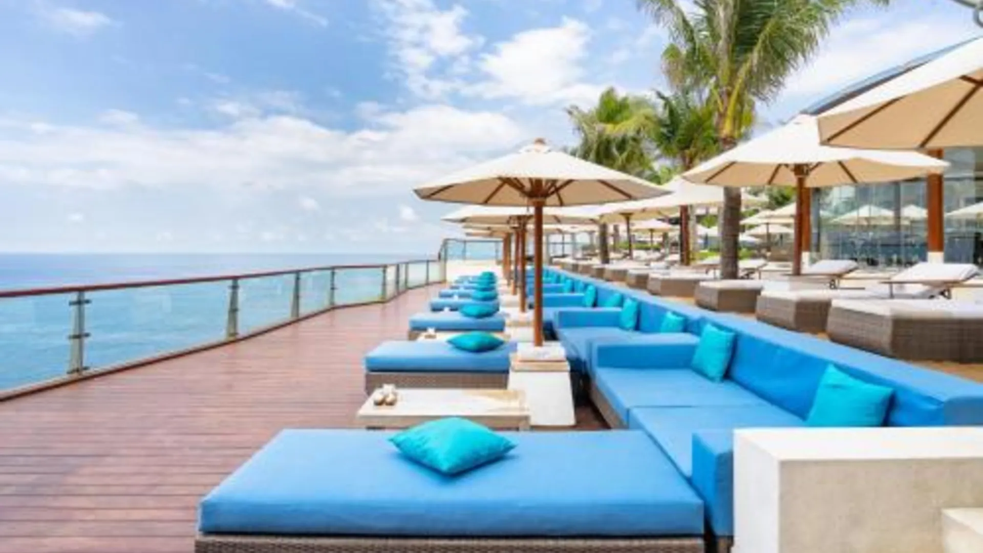 발리 더 엣지 발리 빌라 5성급 호텔 수영장