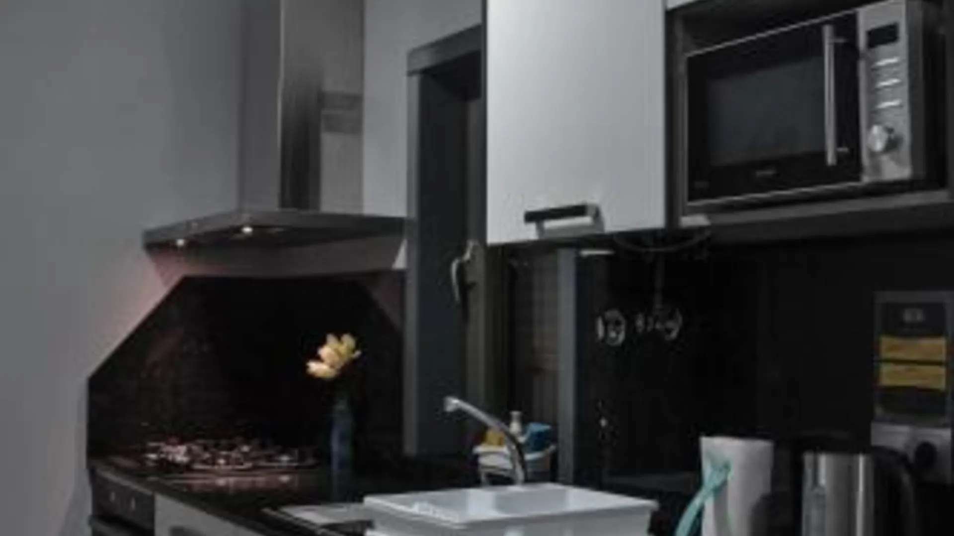 차베스 Anevan 3성급 게스트하우스 외관