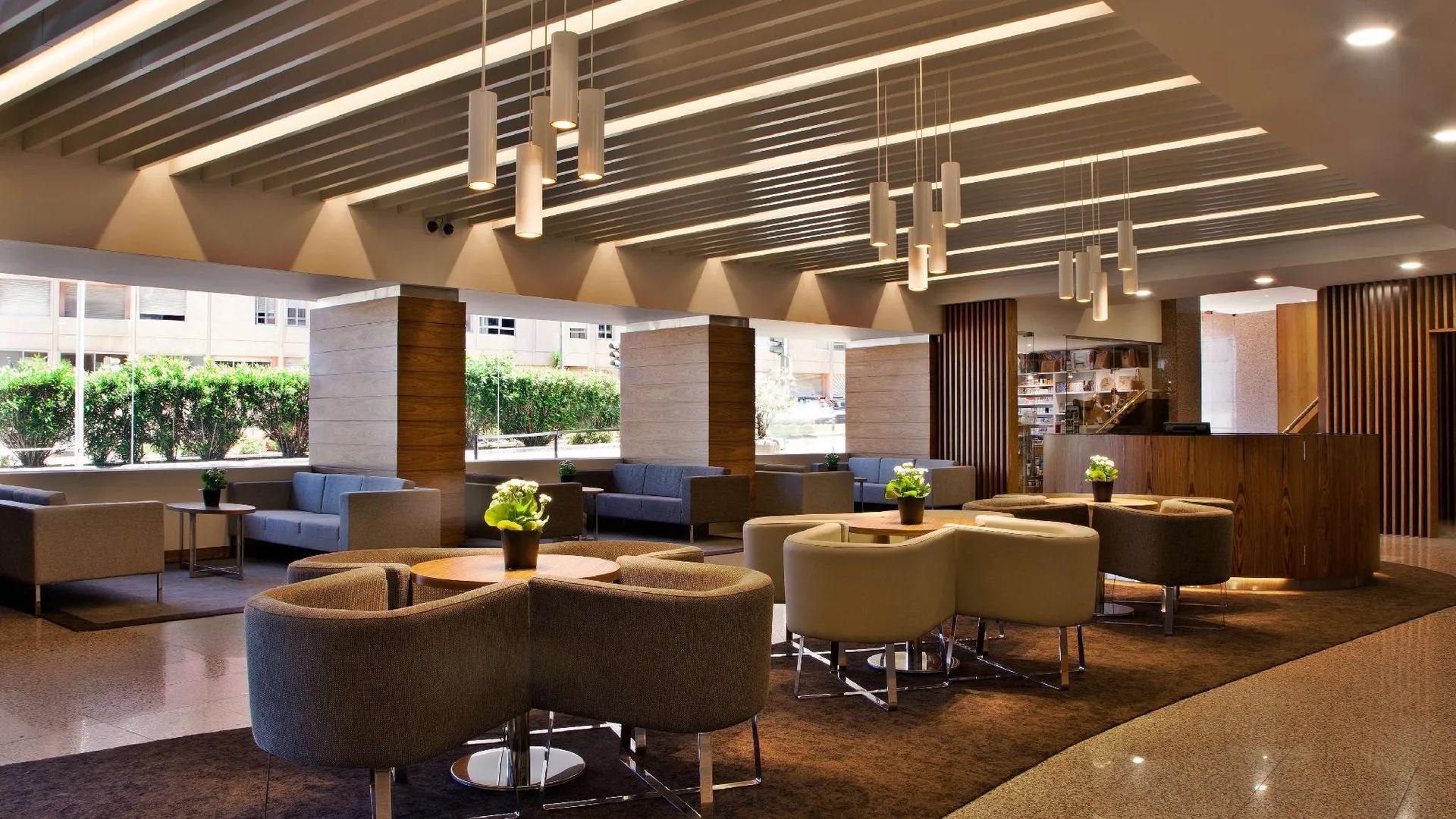 리스본 라마다 바이 윈덤 리스본 4성급 호텔 외관