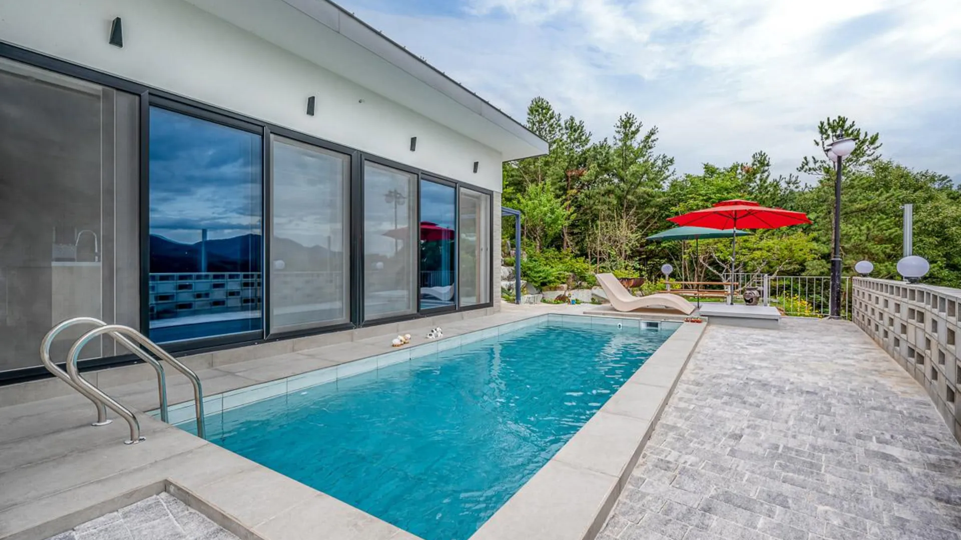 상주 구미 휴먼트리펜션 4성급 게스트하우스 로비