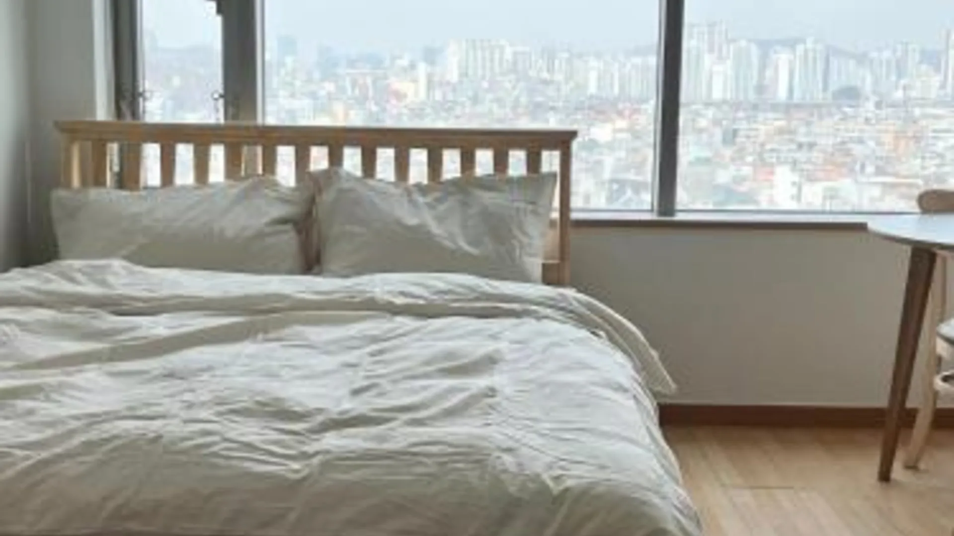 서울 홍대 1분거리 숙소 3성급 싱글룸 스위트룸