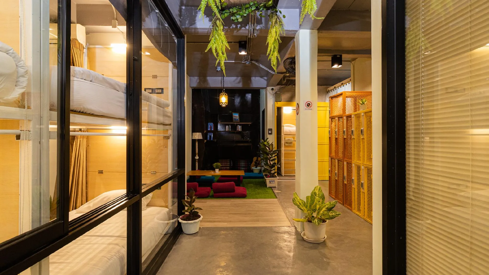 방콕 카오산 소셜 캡슐 호스텔 5성급 호텔 객실