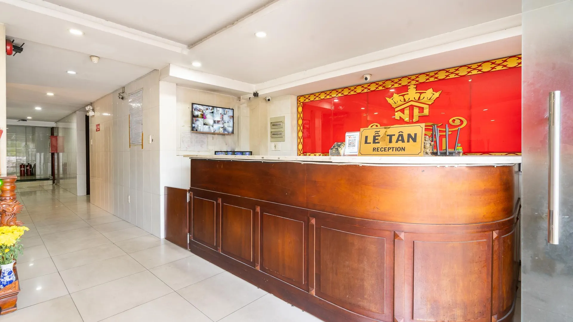 호치민 단센터 푸엉남 호스피탈 구 남푸엉 황후 3성급 호텔 외관