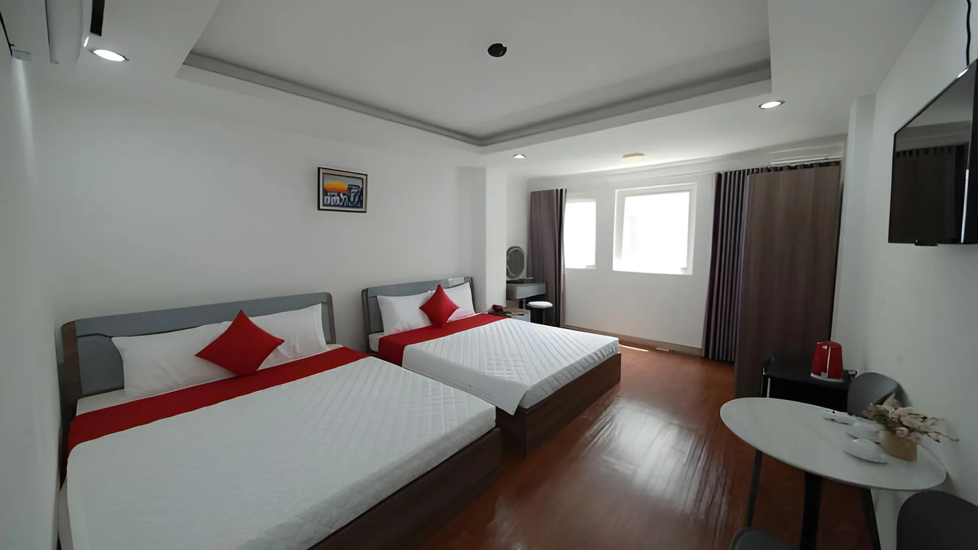 호치민 푸 지아 부이 비엔 3성급 호텔 스위트룸