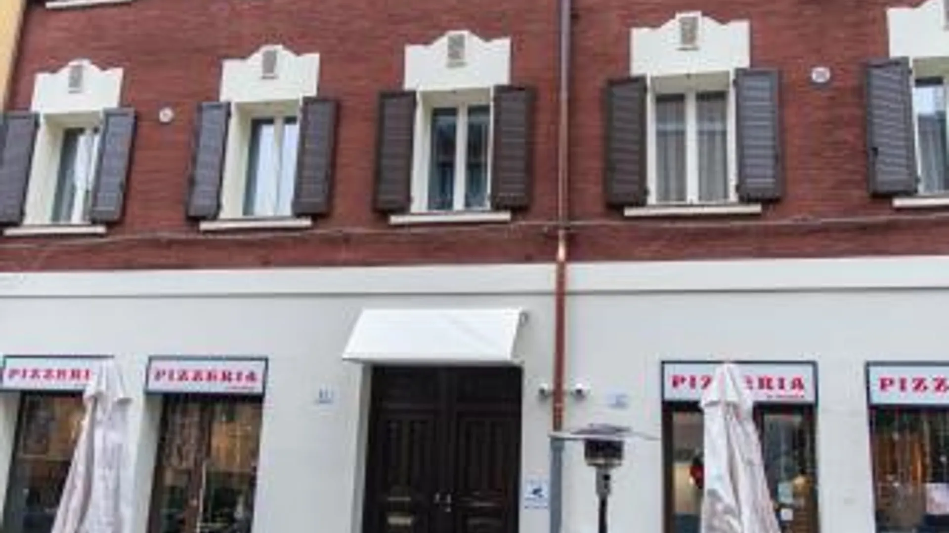 모데나 Modena Relax Luxury Rent Rooms 4성급 호텔 외관