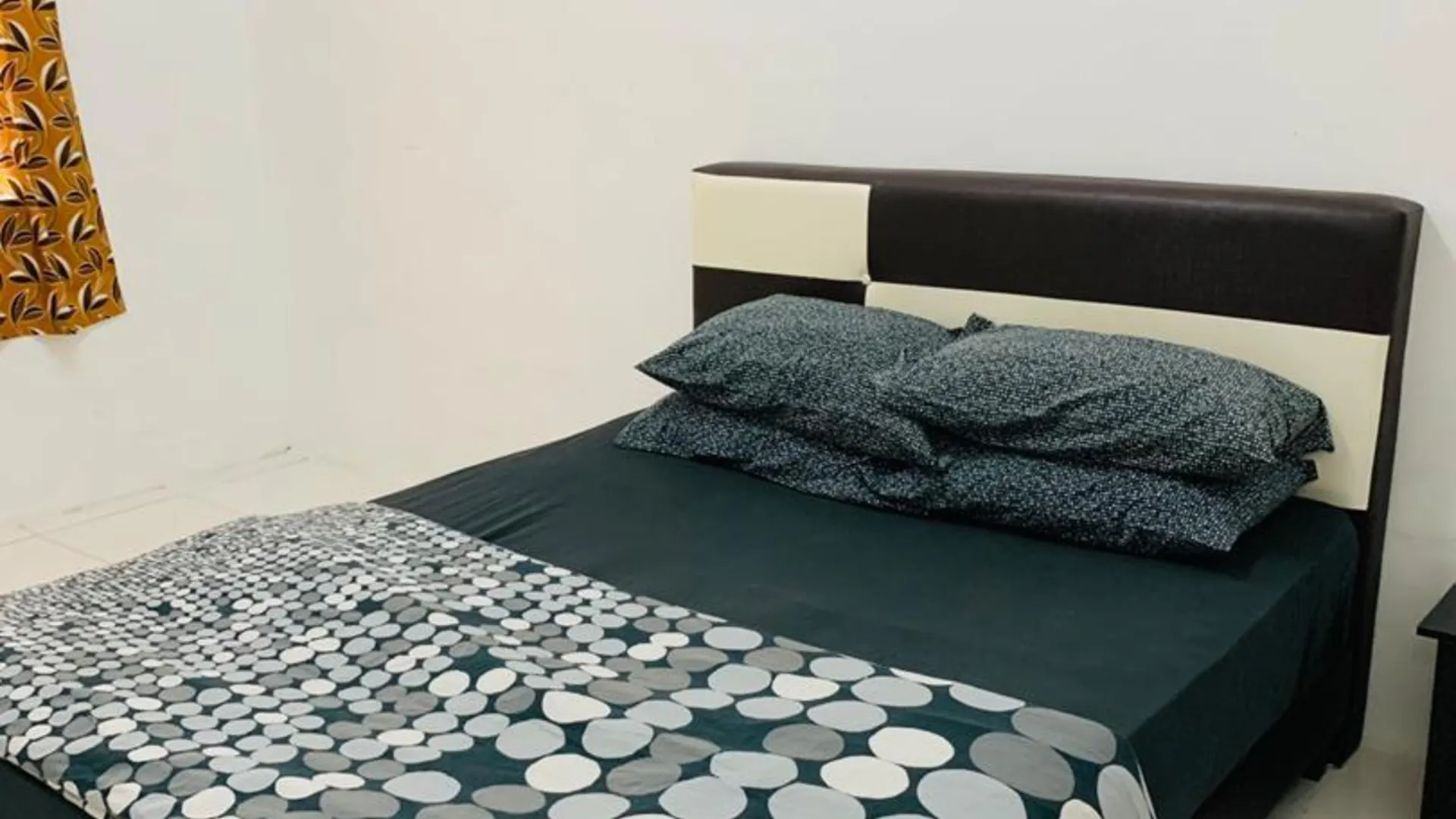 카메론 하일랜즈 브린창의 프라이빗 하우스 (145m², 침실 4개, 프라이빗 욕실 3개) 2성급 싱글룸 레스토랑