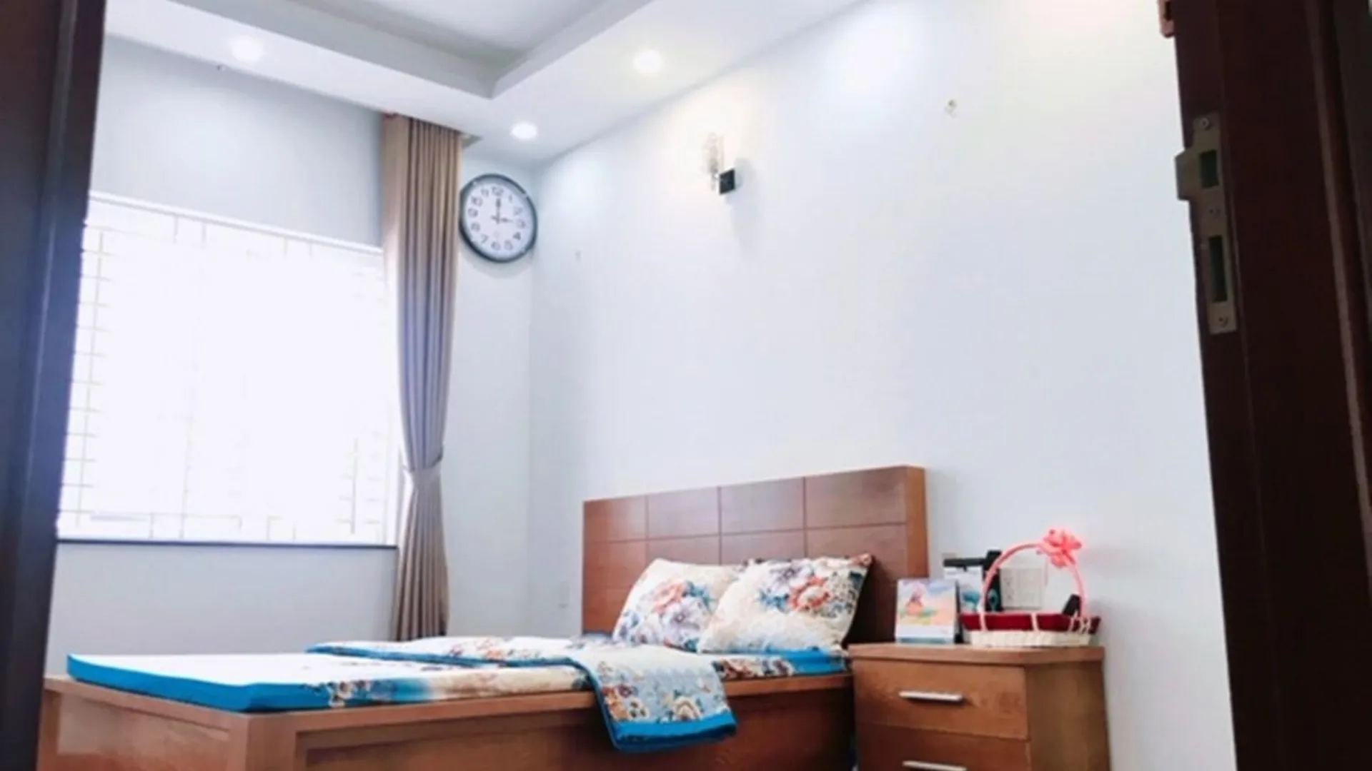 호치민 빈흥의 프라이빗 하우스 (500m², 침실 2개, 프라이빗 욕실 2개) 3성급 싱글룸 스위트룸